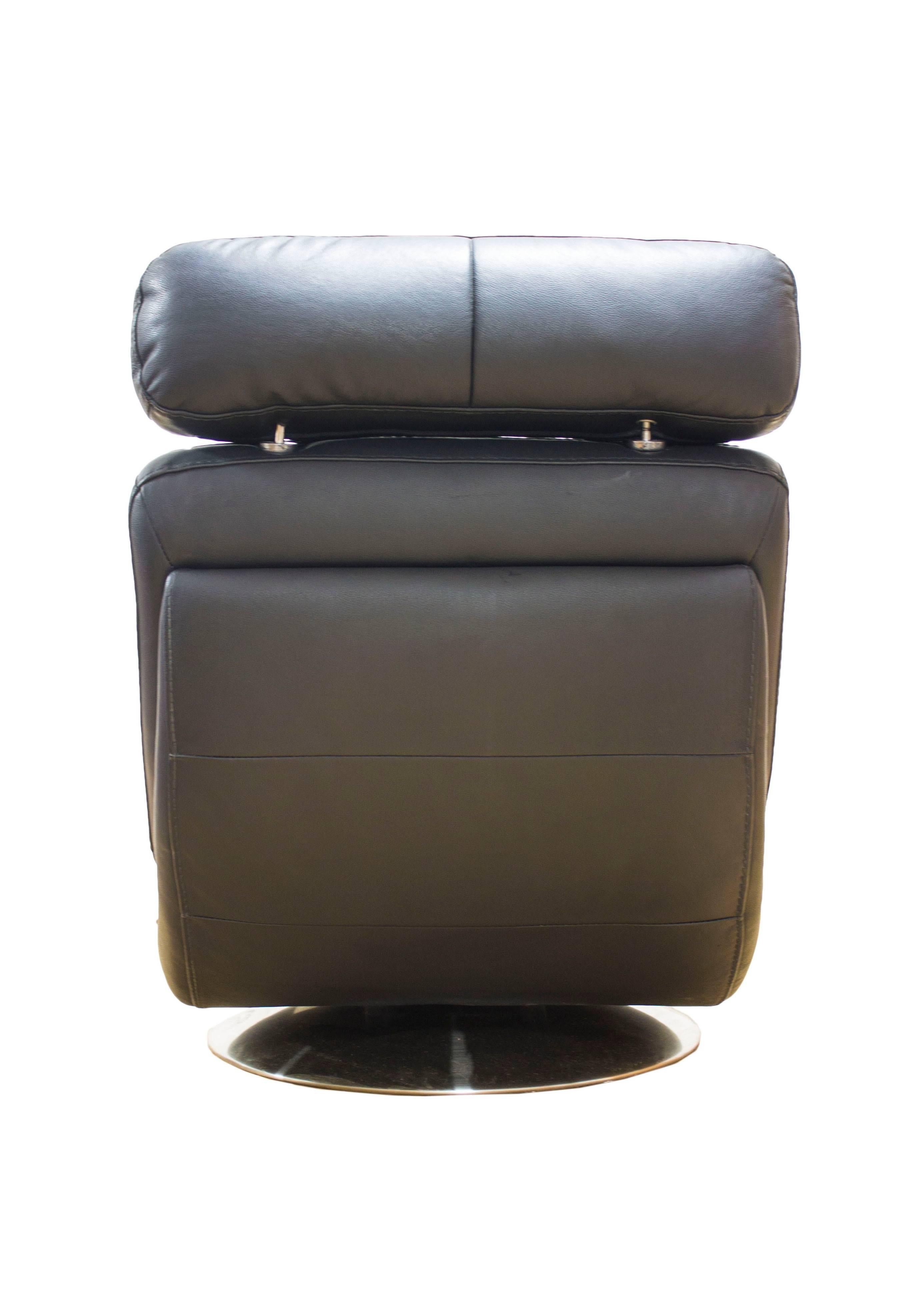 20th Century Leather Metropolitan Designer Armchair Easy Lounge Chair Retro Eames G Plan Era For Sale