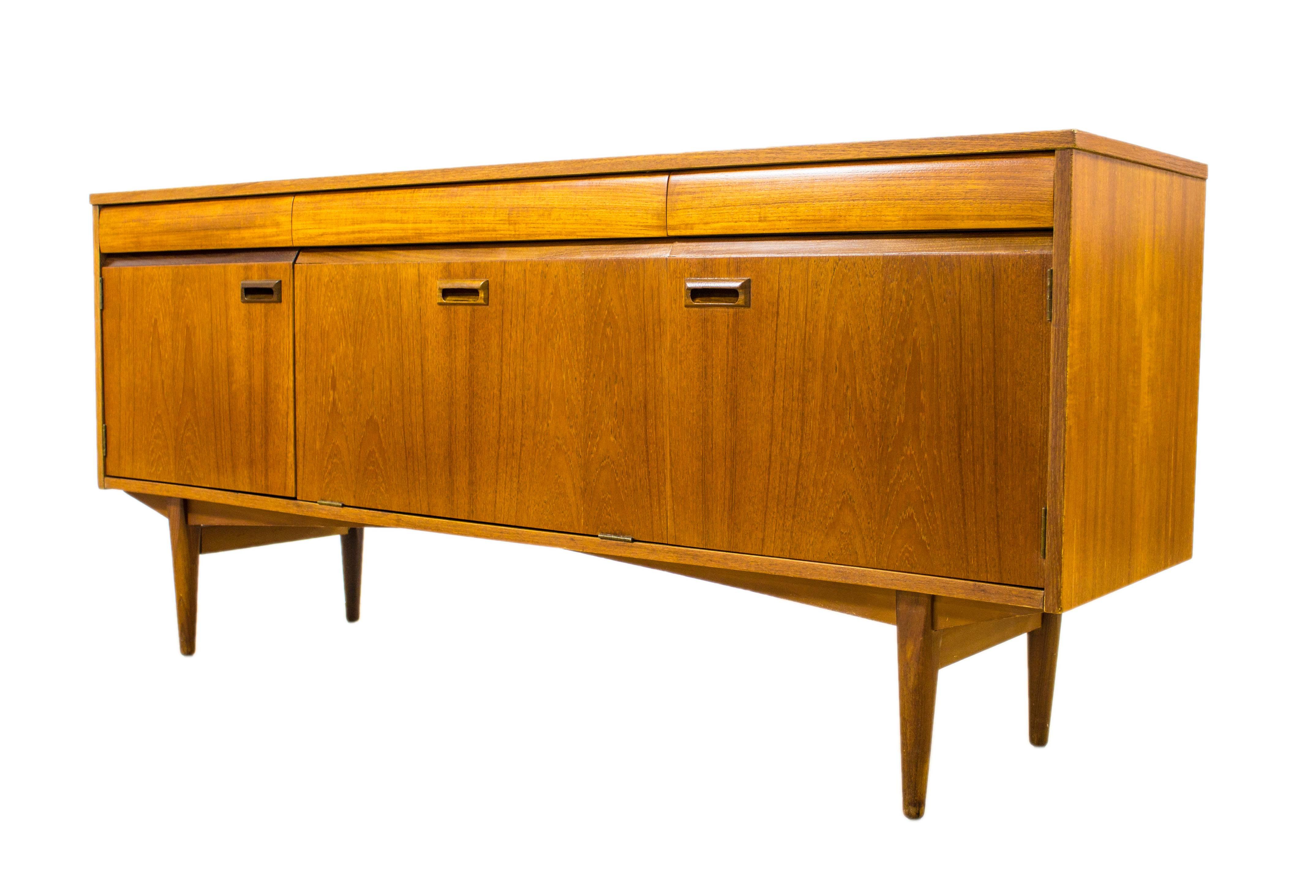 Greaves & Thomas Teak Sideboard Midcentury G Plan Eames Era In Good Condition For Sale In Greater Manchester, GB