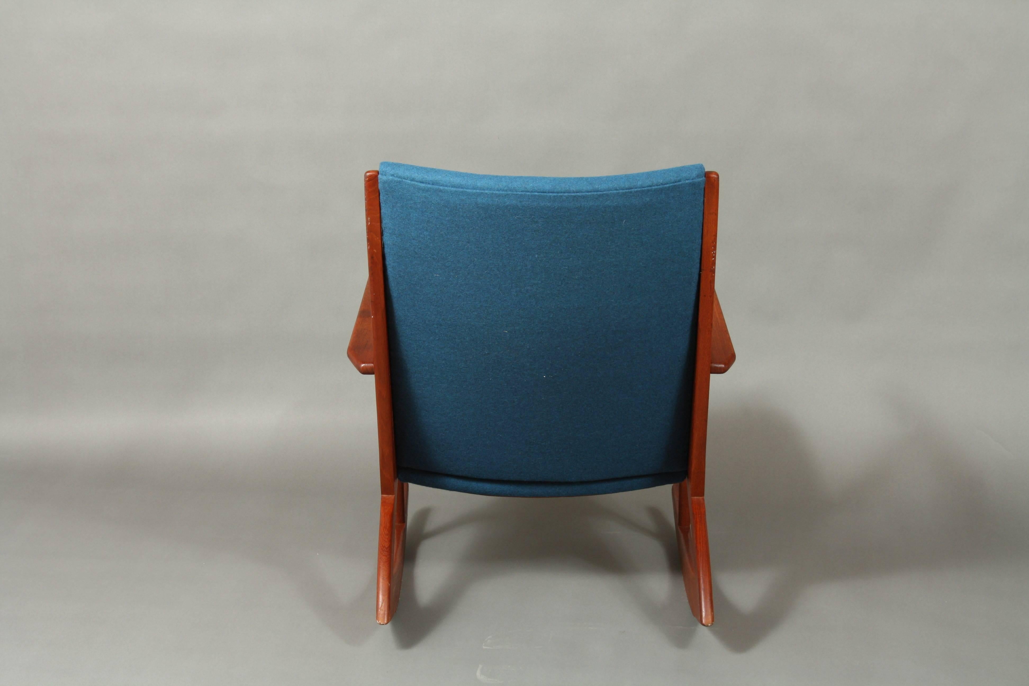 Holger Georg Jensen Model 97 Rocking Chair Blue In Good Condition In Faarevejle, DK