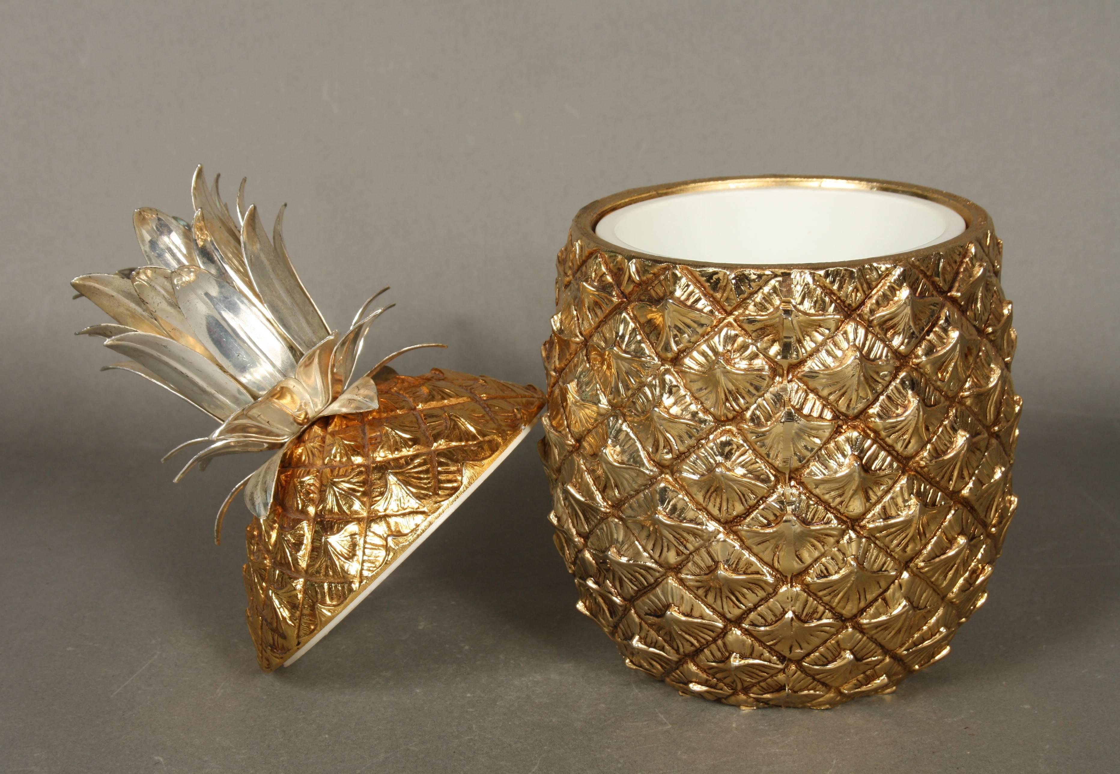 Italian Gilt and Silver Colored Mauro Manetti Pineapple Ice Bucket, 1960s In Good Condition For Sale In Faarevejle, DK