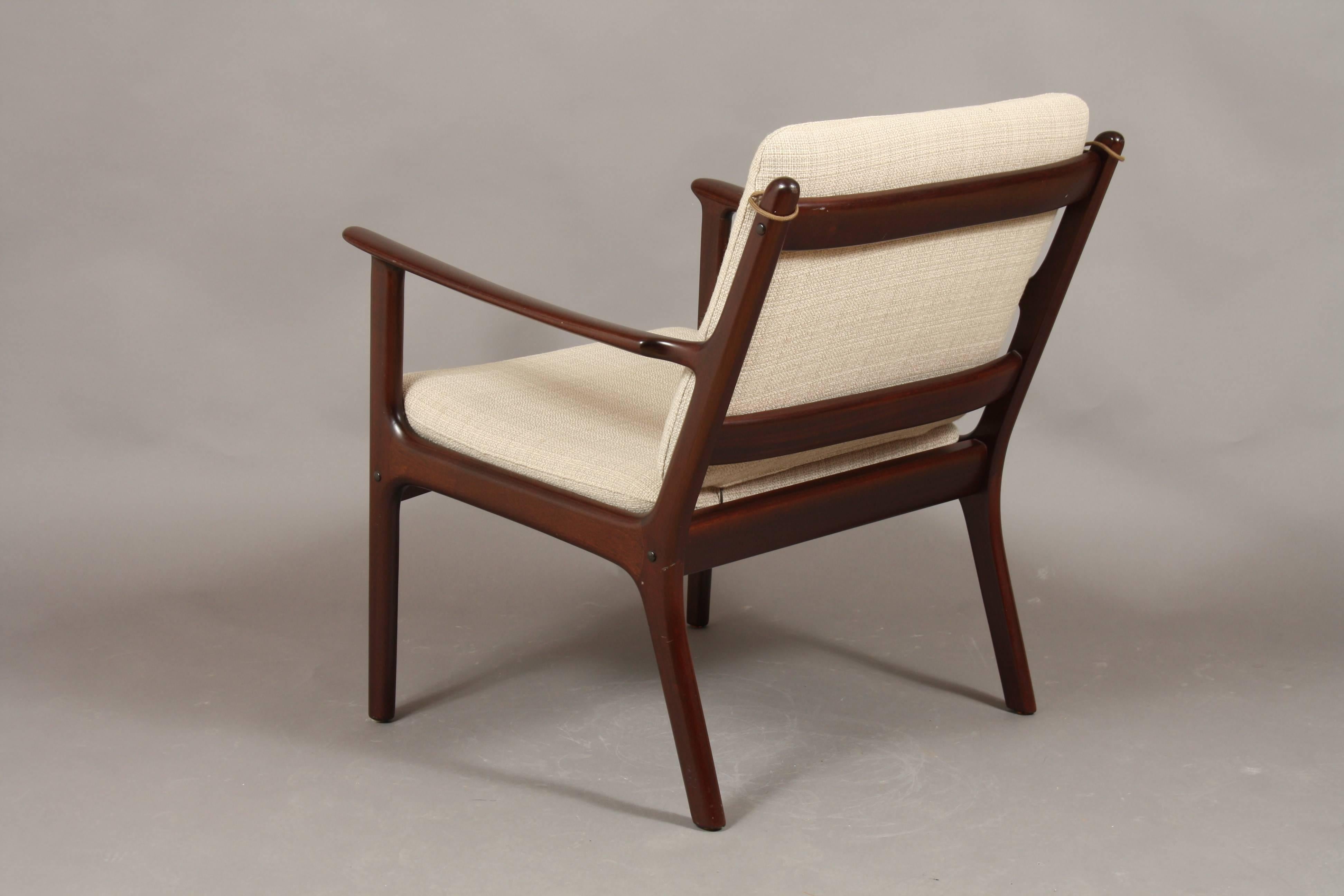 Mid-20th Century Pair of Ole Wanscher PJ112 Easy Chair in Polished Mahogany