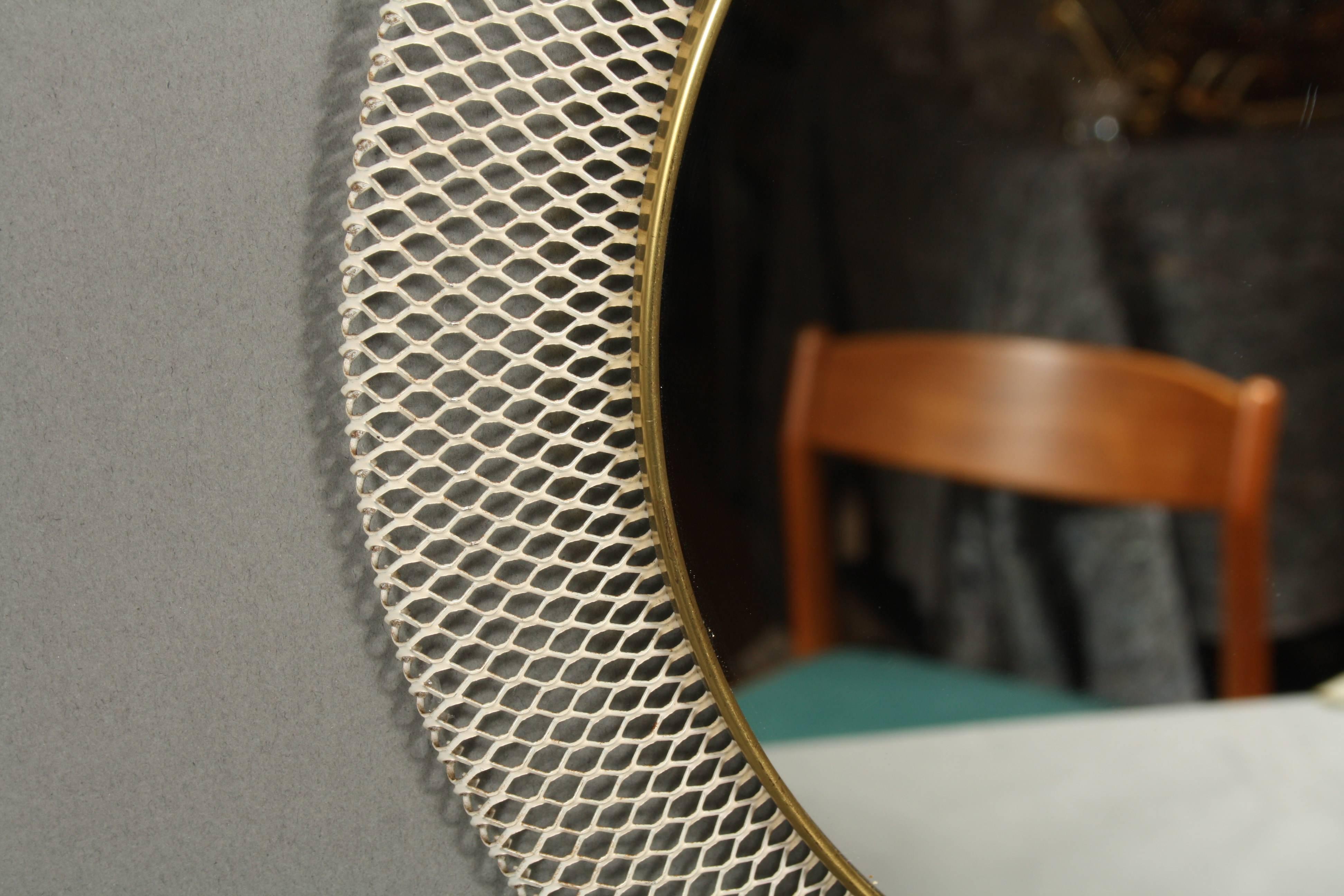 Midcentury Round Mirror White Woven Metallic Frame, 1950s, Germany In Good Condition For Sale In Faarevejle, DK