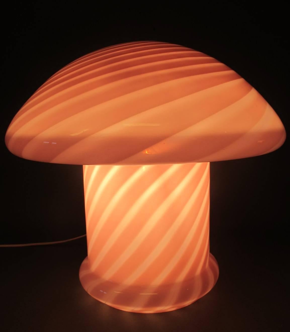 Mushroom Shaped Pink Table Lamp with Murano Glass by Vetri 2