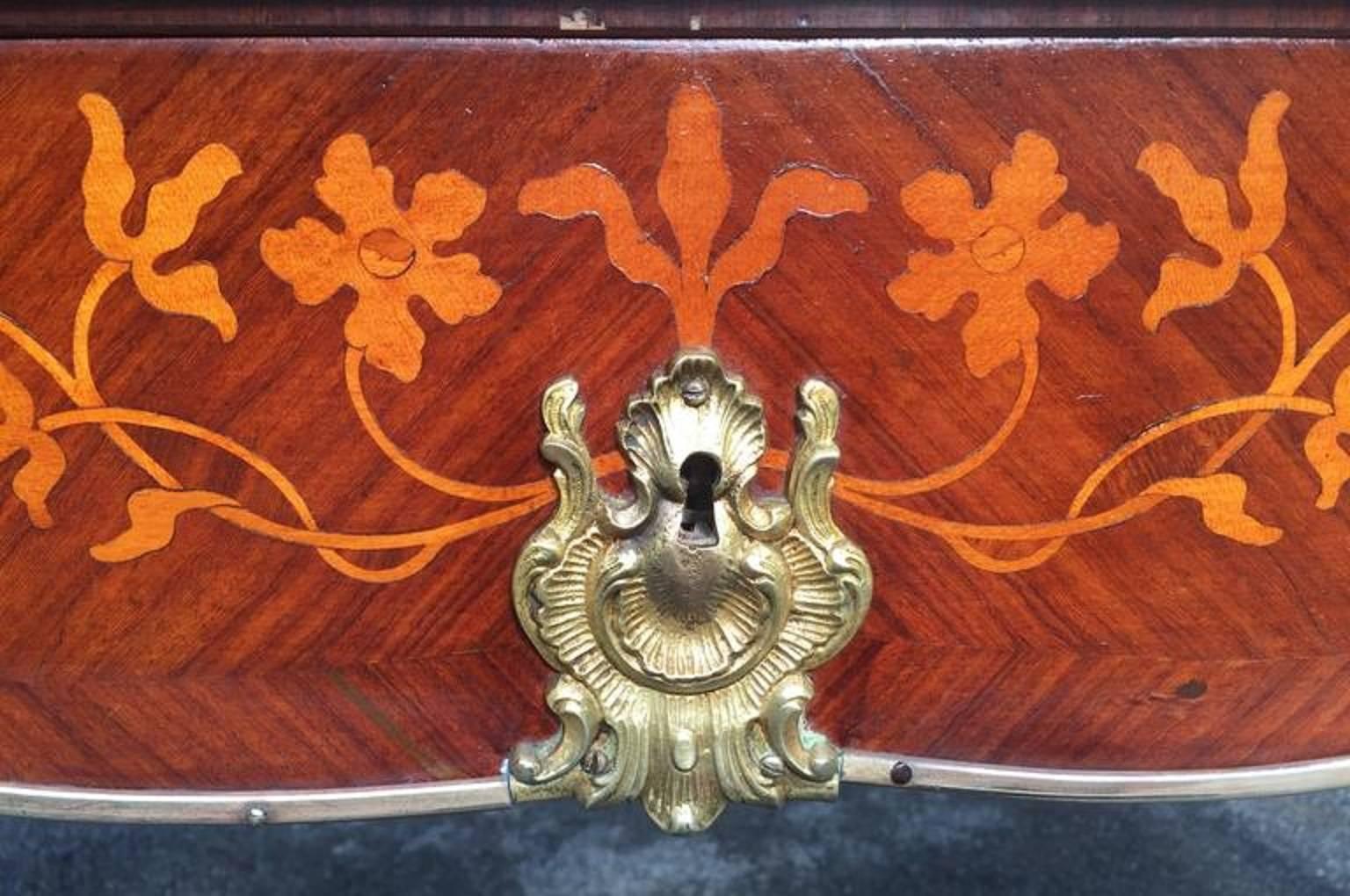 Writing Desk or Table Louis XV Style, Ormolu-Mounted In Good Condition In Palm Beach, FL