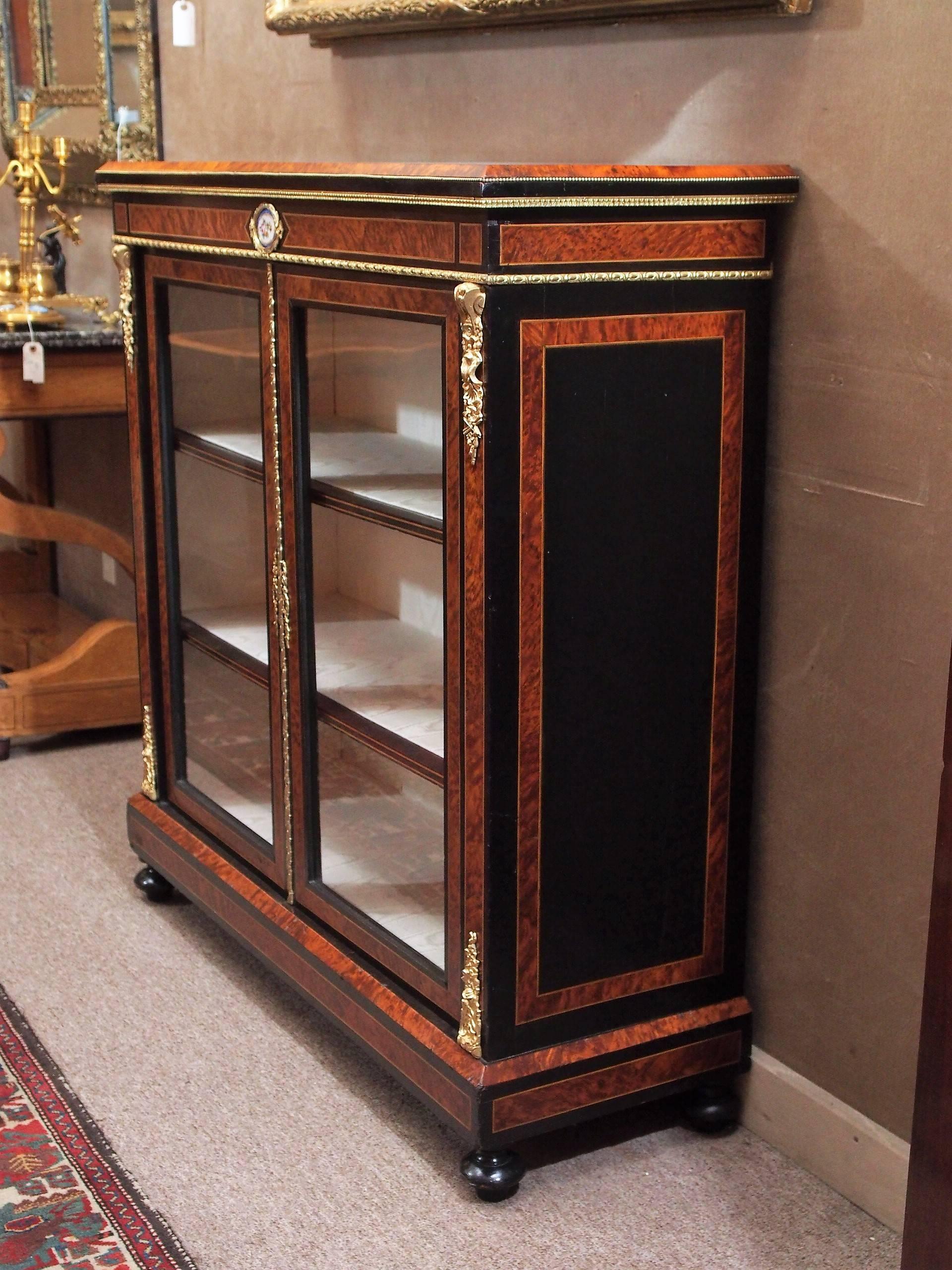 Antique English Briarwood and Ebonized Cabinet For Sale 1