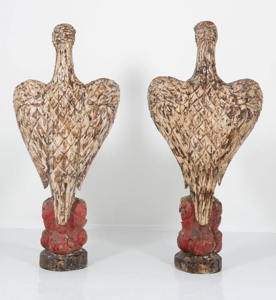 Giant Polychromed Eagles Couple, circa 1900 - Spectacular: 100 inches Height In Excellent Condition For Sale In Brussels, BE