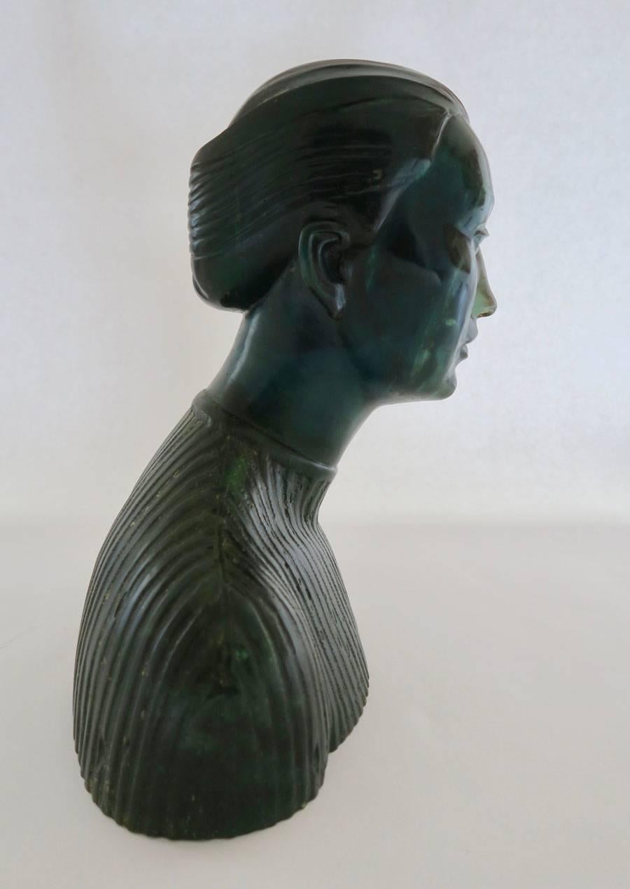French Stunning 1970's Transparent Bust in Cristal Rock Resin For Sale