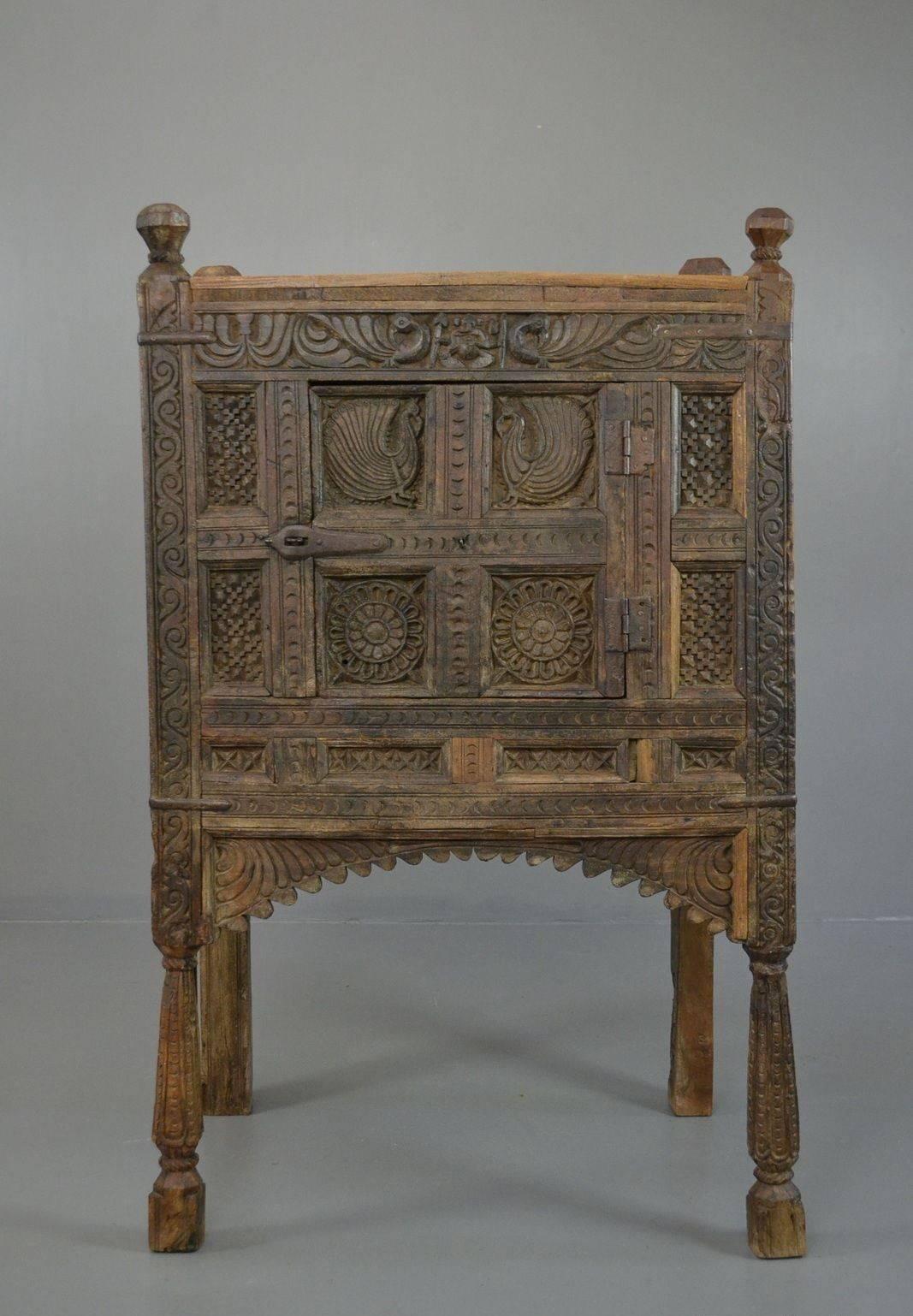 Indian Carved Dowry Chest Dimchiya For Sale