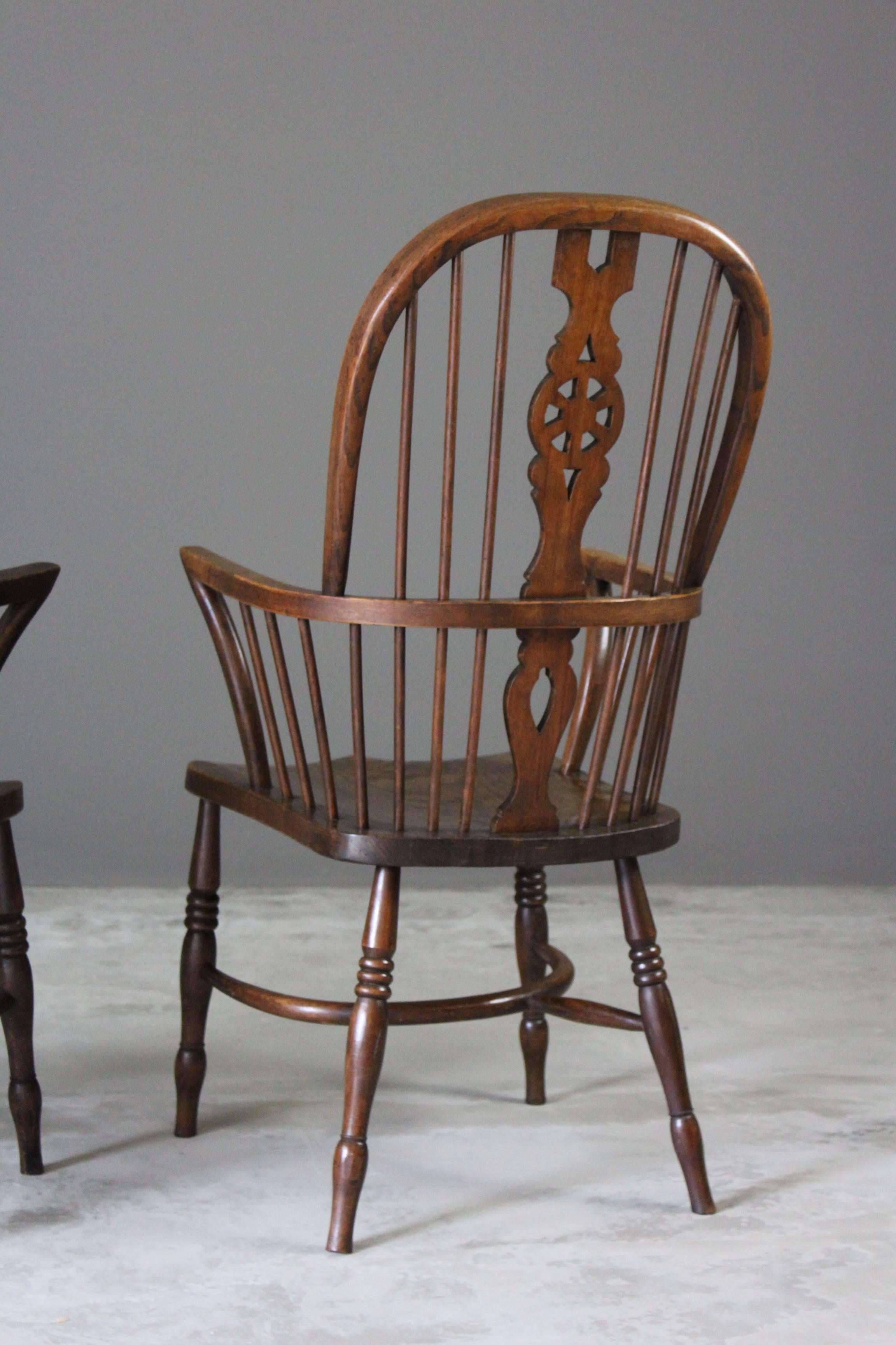 Pair of Elm Windsor Chairs 3