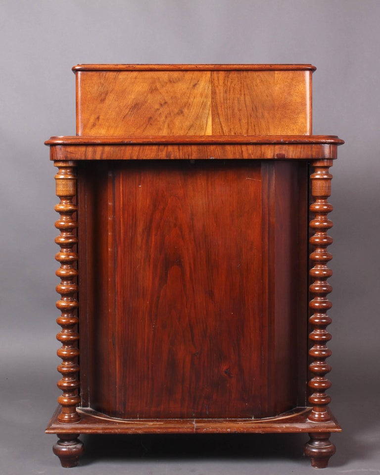 Victorian Walnut Bar Or Restaurant Reception Counter Desk