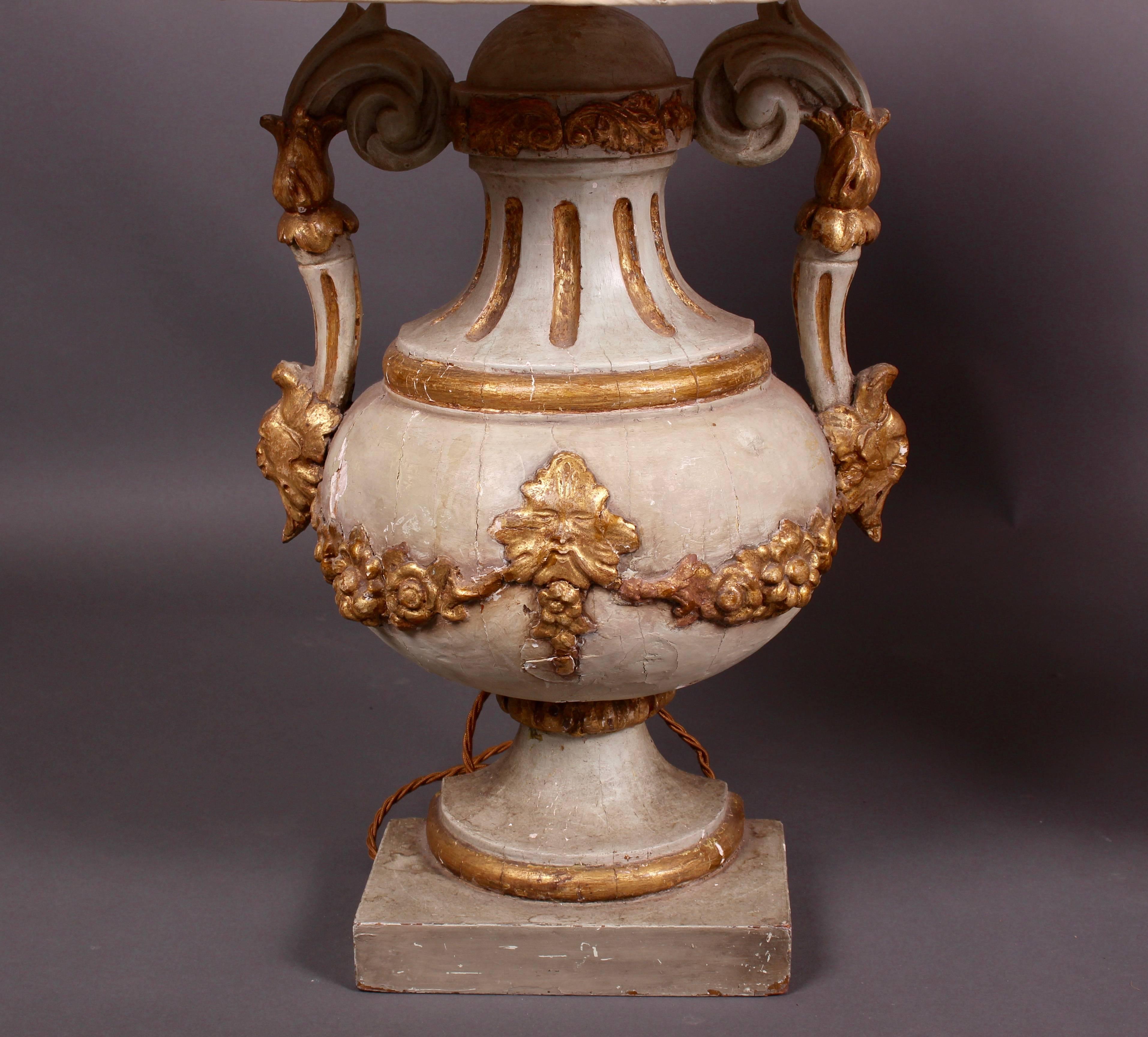 Italian Pair of Antique Venetian Urn Lamps, Early 19th Century