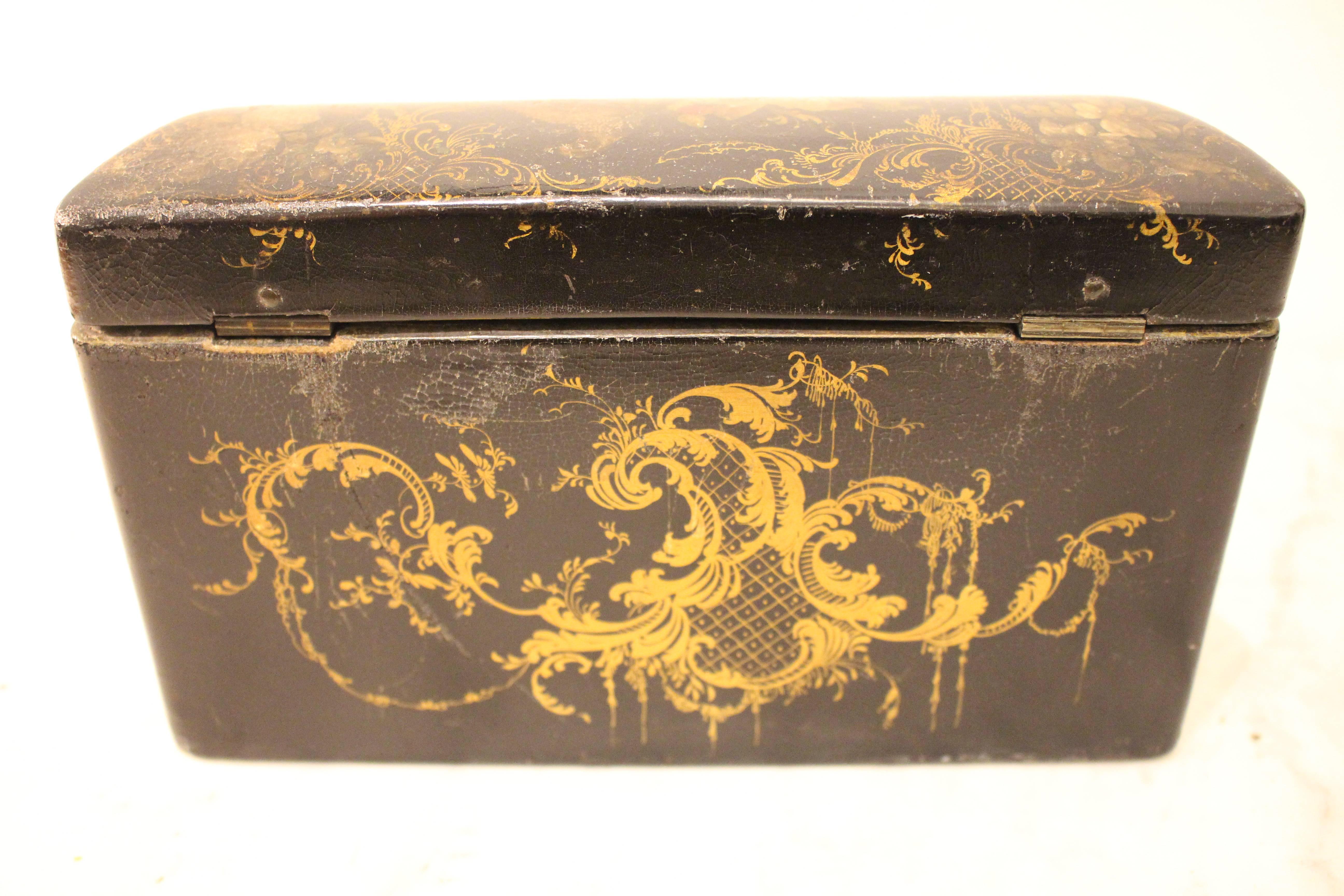 Victorian Papier-Mache Stationary Box With Painted, Gilded Birds and Flowers In Good Condition In Heathfield, East Sussex