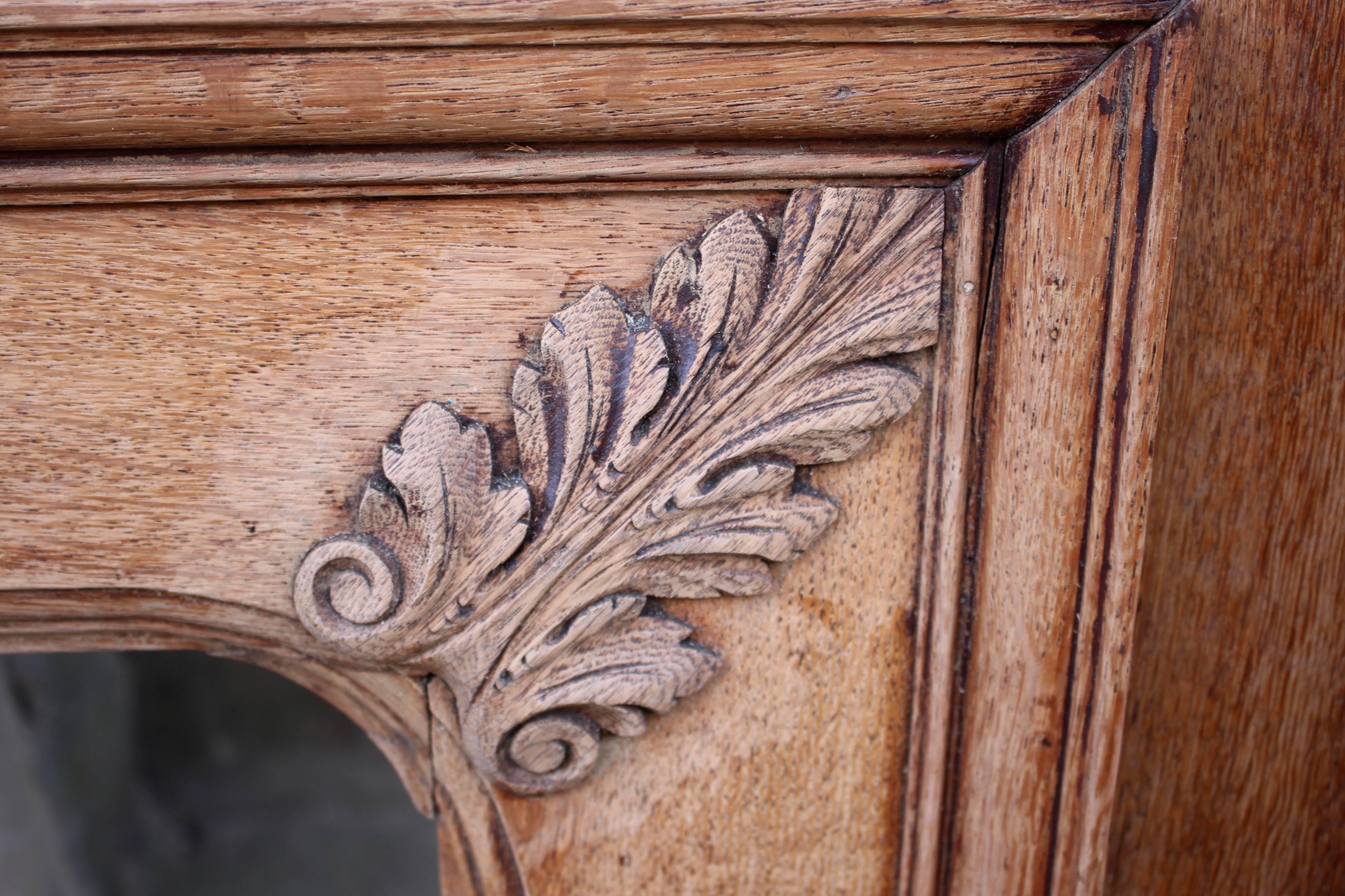 Antique Carved Oak Fire Surround with Bevelled Mirror, circa 1900 3