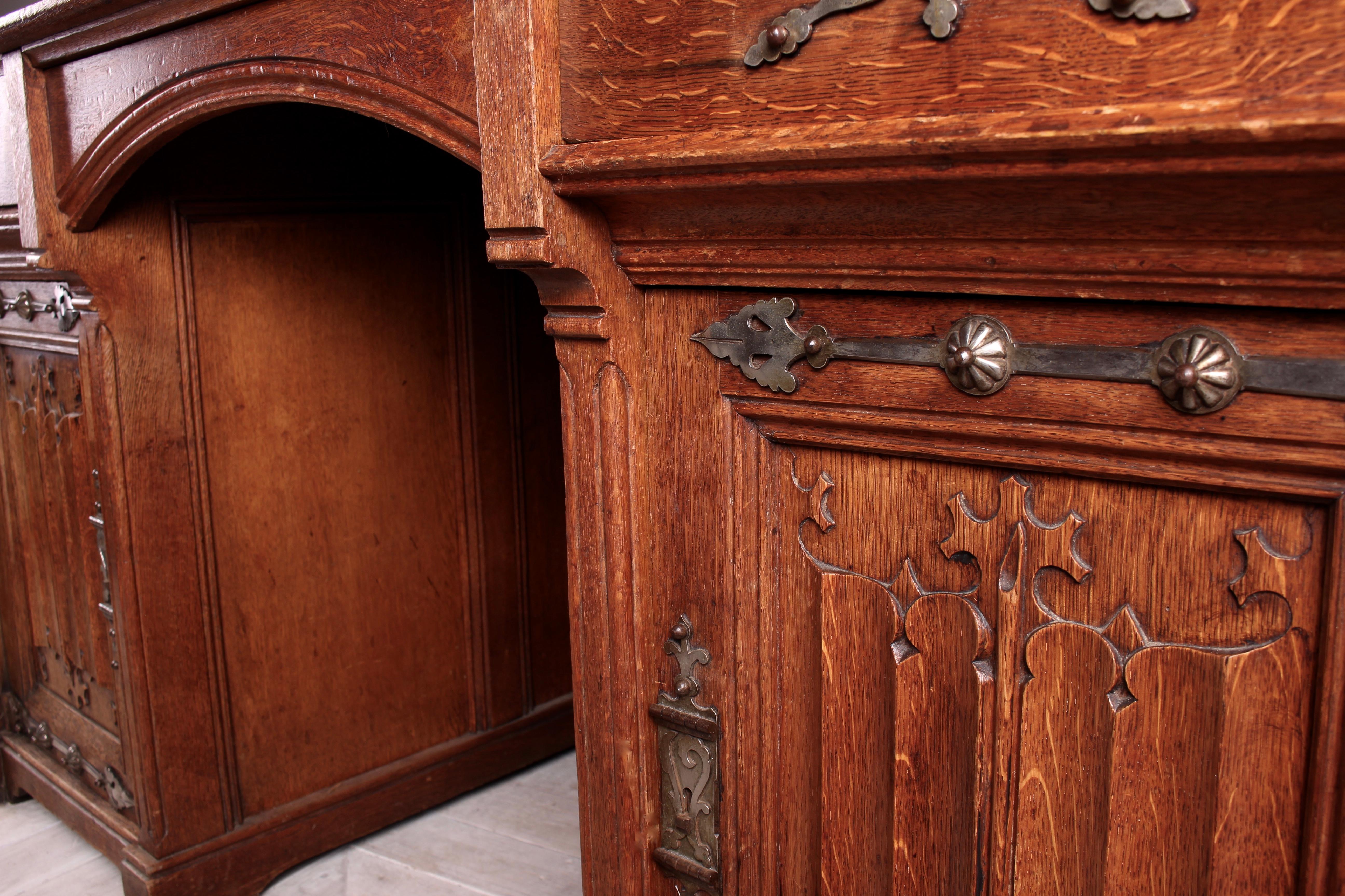Victorian Gothic Revival Oak Desk in the Manner of Pugin 8