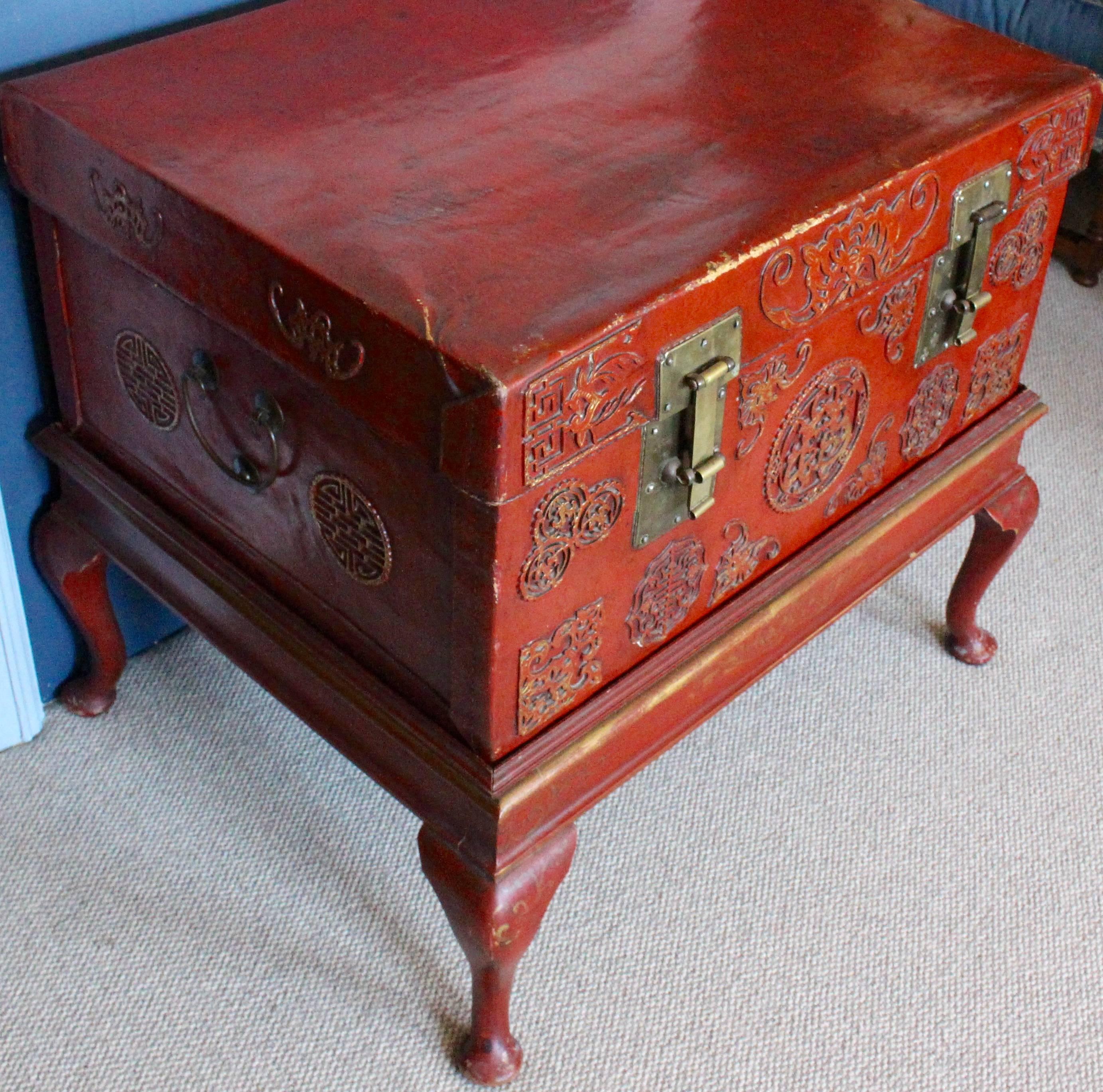 Pair of Early 20th Century Chinese Red Leather Trunks on Stands, Lamp Tables 1