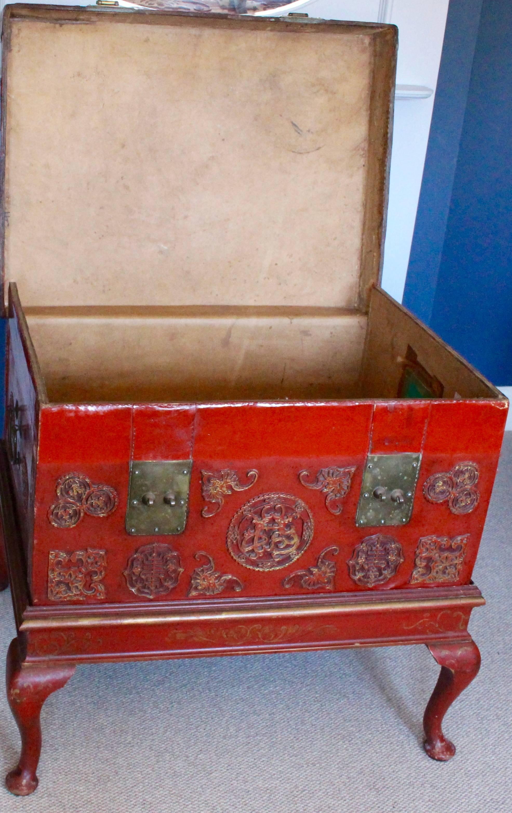 Pair of Early 20th Century Chinese Red Leather Trunks on Stands, Lamp Tables 2