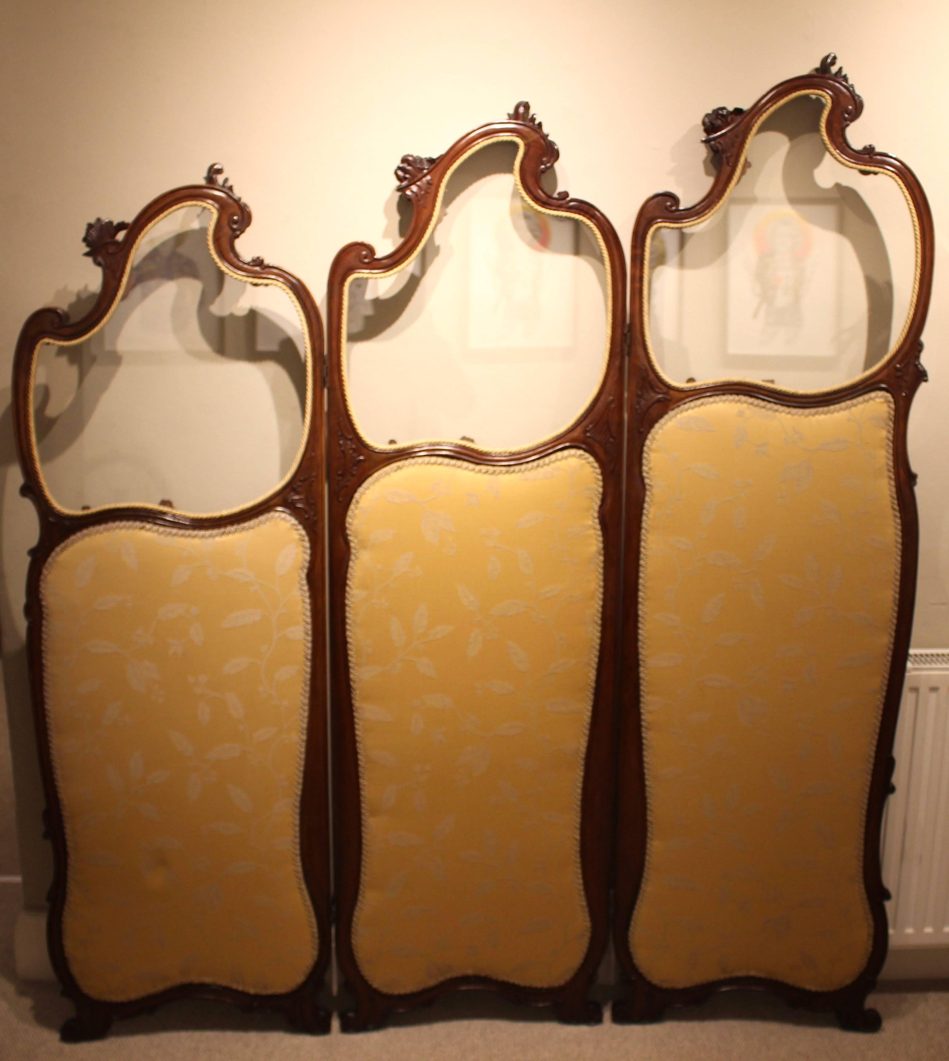Art Nouveau Mahogany Framed Three-Fold Dressing or Draught Screen 2