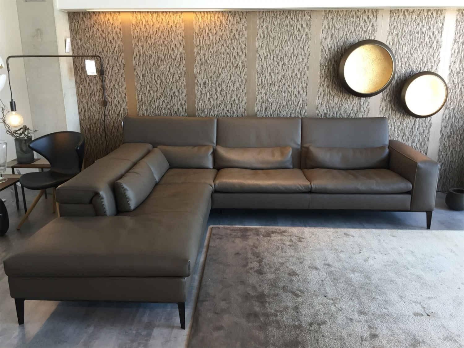 Modern Brown Leather Corner Sofa Rigoletto by Italian Manufacture Cierre