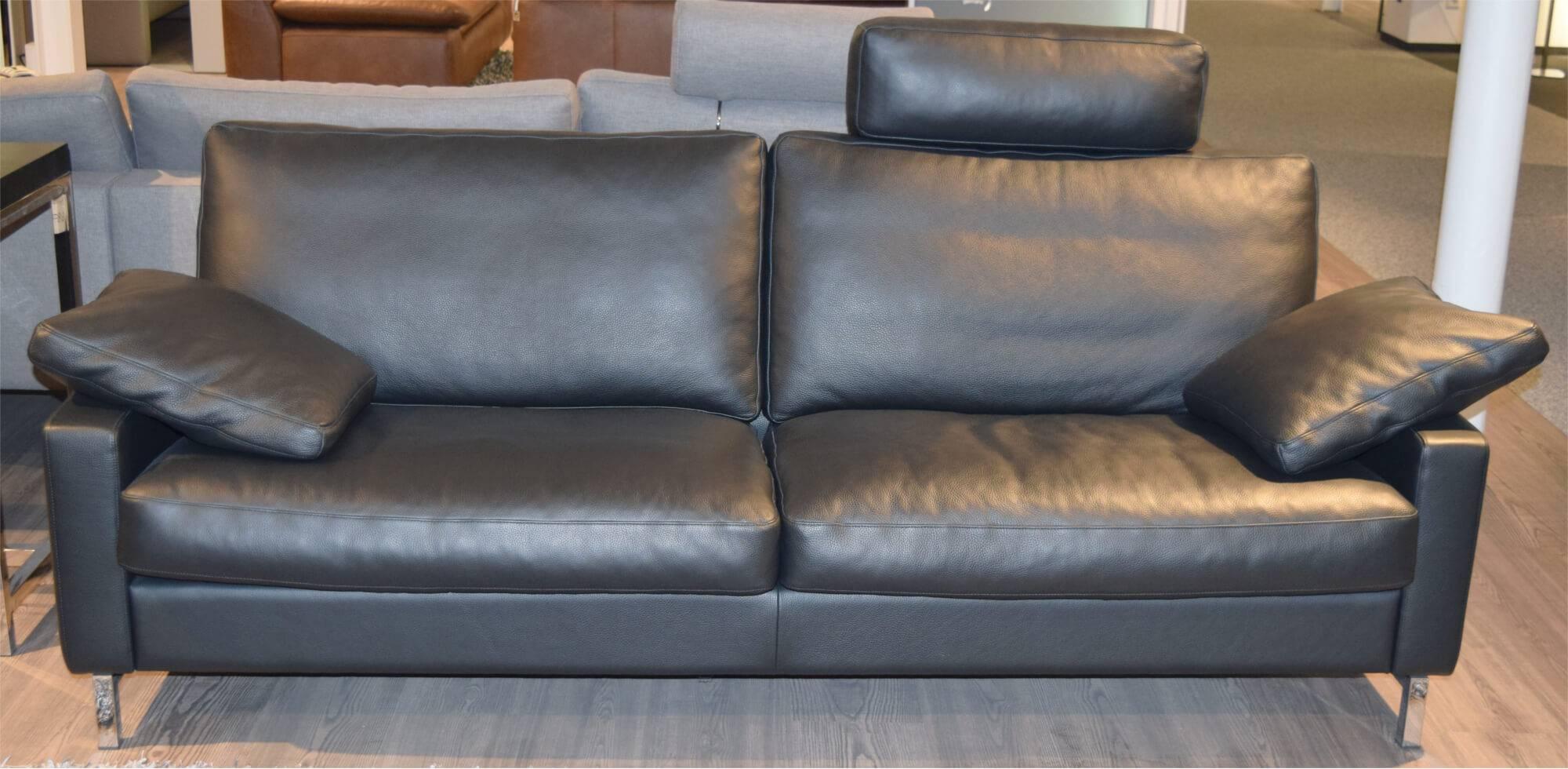 Here we offer a set of two leather sofas by the famous German manufacture WK Wohnen. Made from finest leather these sofas stand on a metal base for having long lasting joy in your apartment.