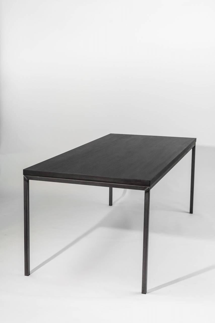 With pleasure we present to you the dining room table “NO 02”, designed and manufactured by WUUD in Dusseldorf, Germany. WUUD understands it, to combine modern design with the lordly and massive style of the Mid-Century. Measures: 220cm. By
