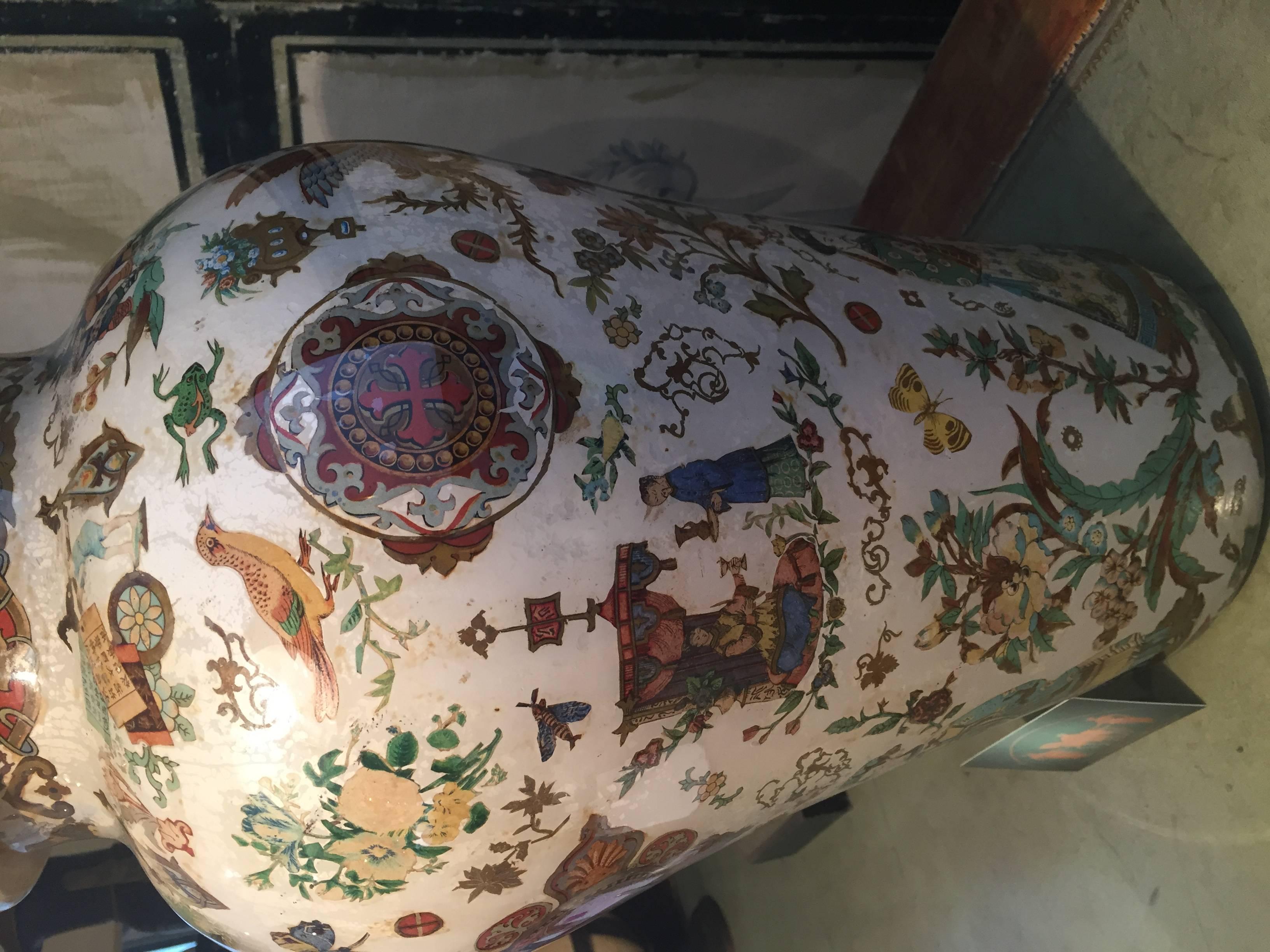 Découpage Decalcomania 19th Century English Chinoiserie Lidded Vase For Sale