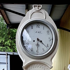 Swedish Mora Clock White Paint Gustavian Carved Detail Early 1800s Fryksdall