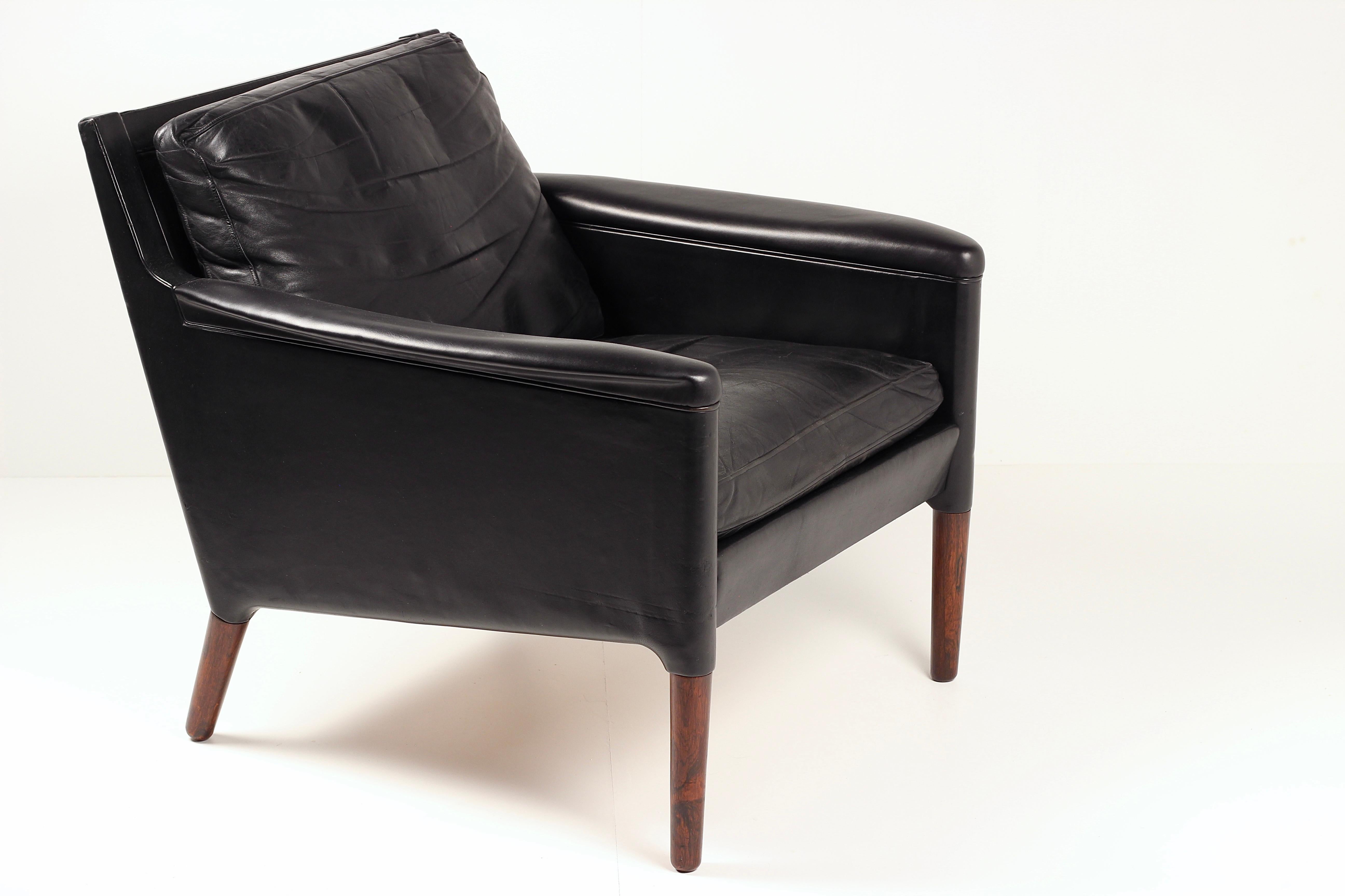 Kurt Østervig Modello 55 Sedia da salotto in pelle nera  Design danese di metà secolo in vendita 1