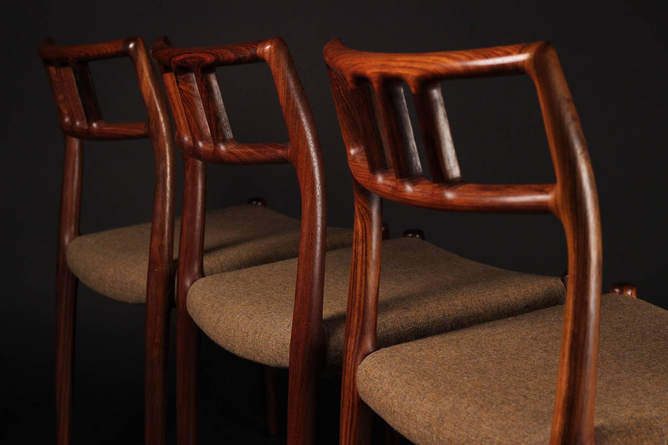 Danish Scandinavian Modern Set of Six Dining Chairs Niels Moller Rosewood No.79 Model 