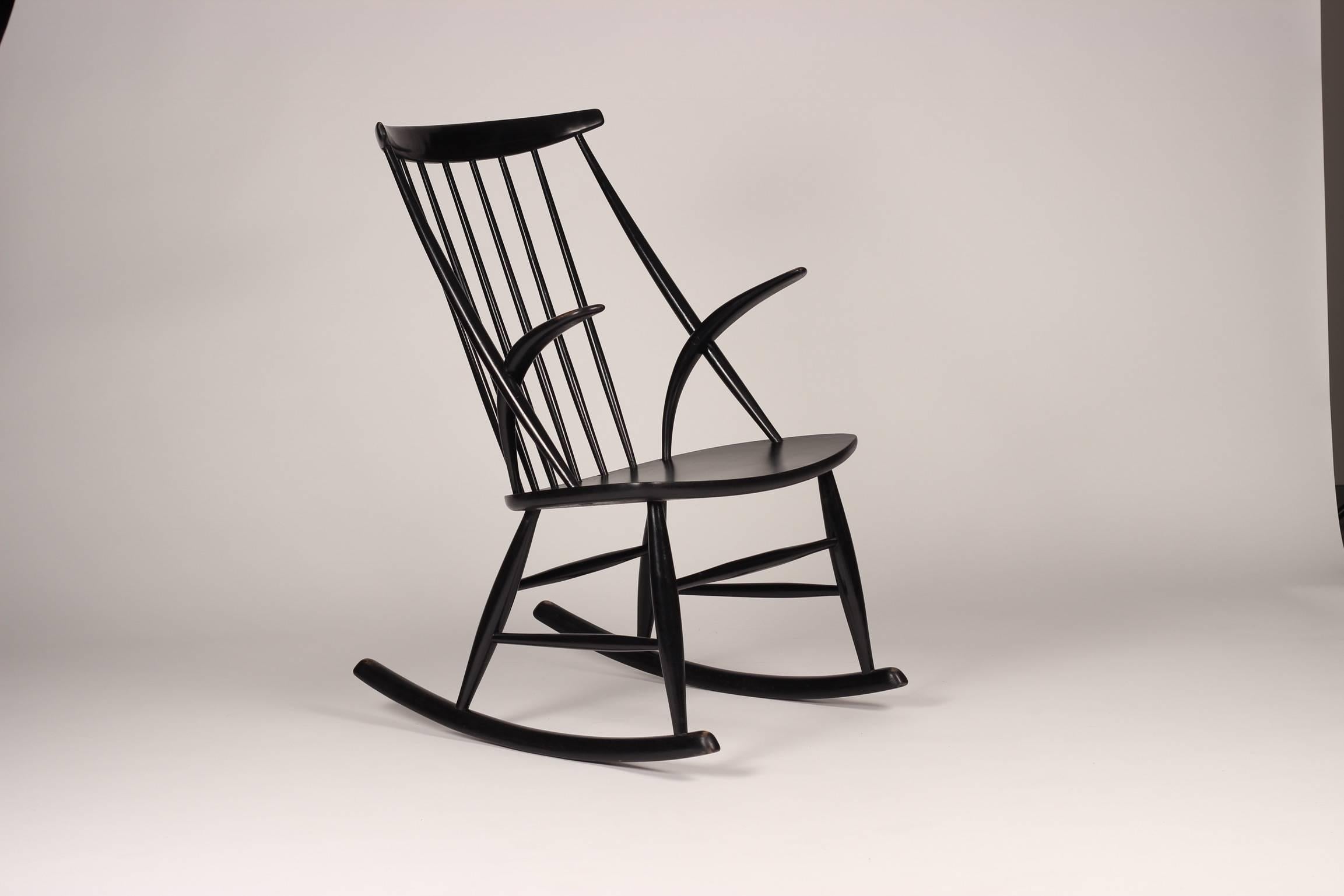 Scandinavian Modern Rocking Chair by Illum Wikkelsø, 1960s In Good Condition For Sale In London, GB