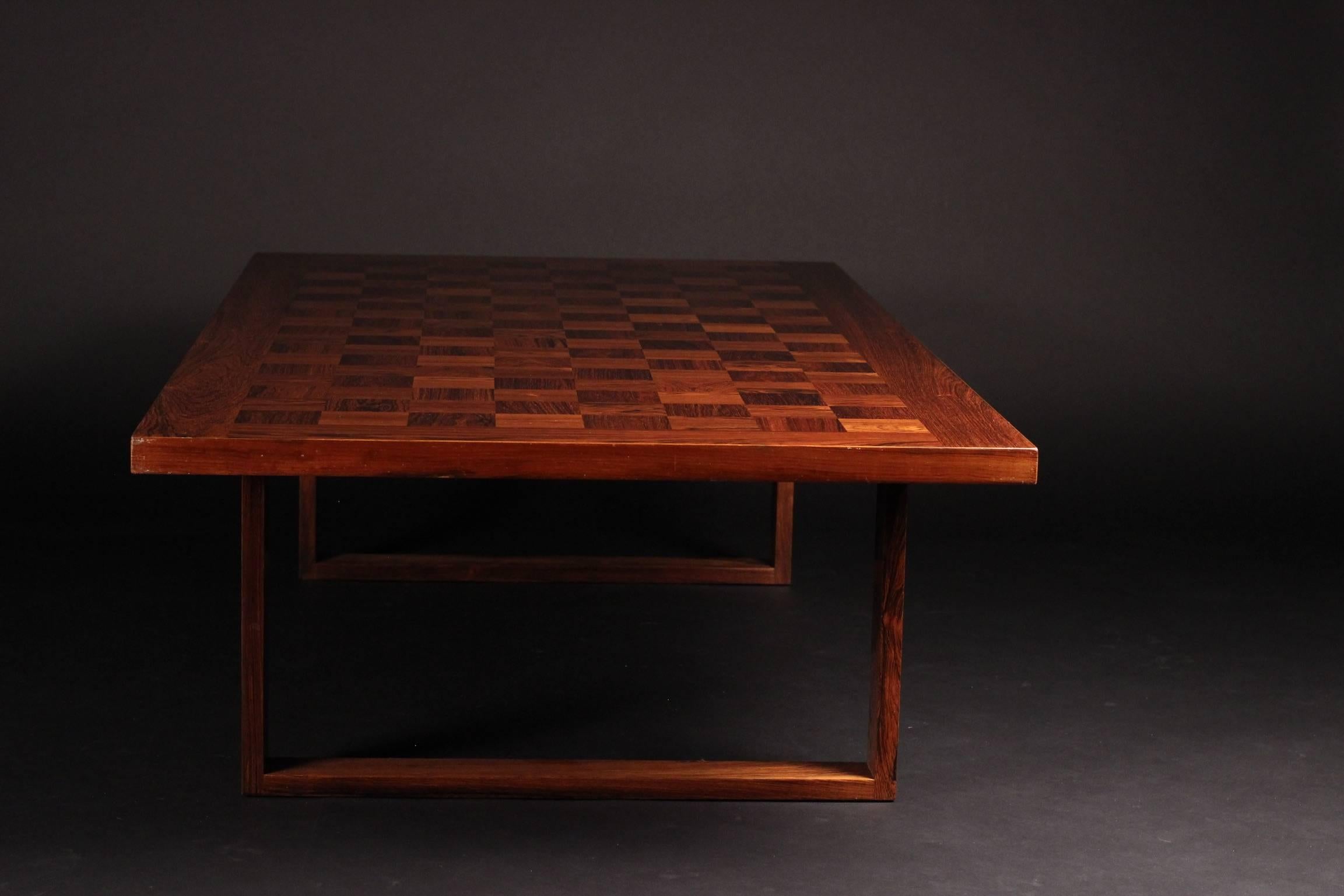 Veneer Scandinavian Modern Rosewood Coffee Table by Poul Cadovius, 1960s For Sale