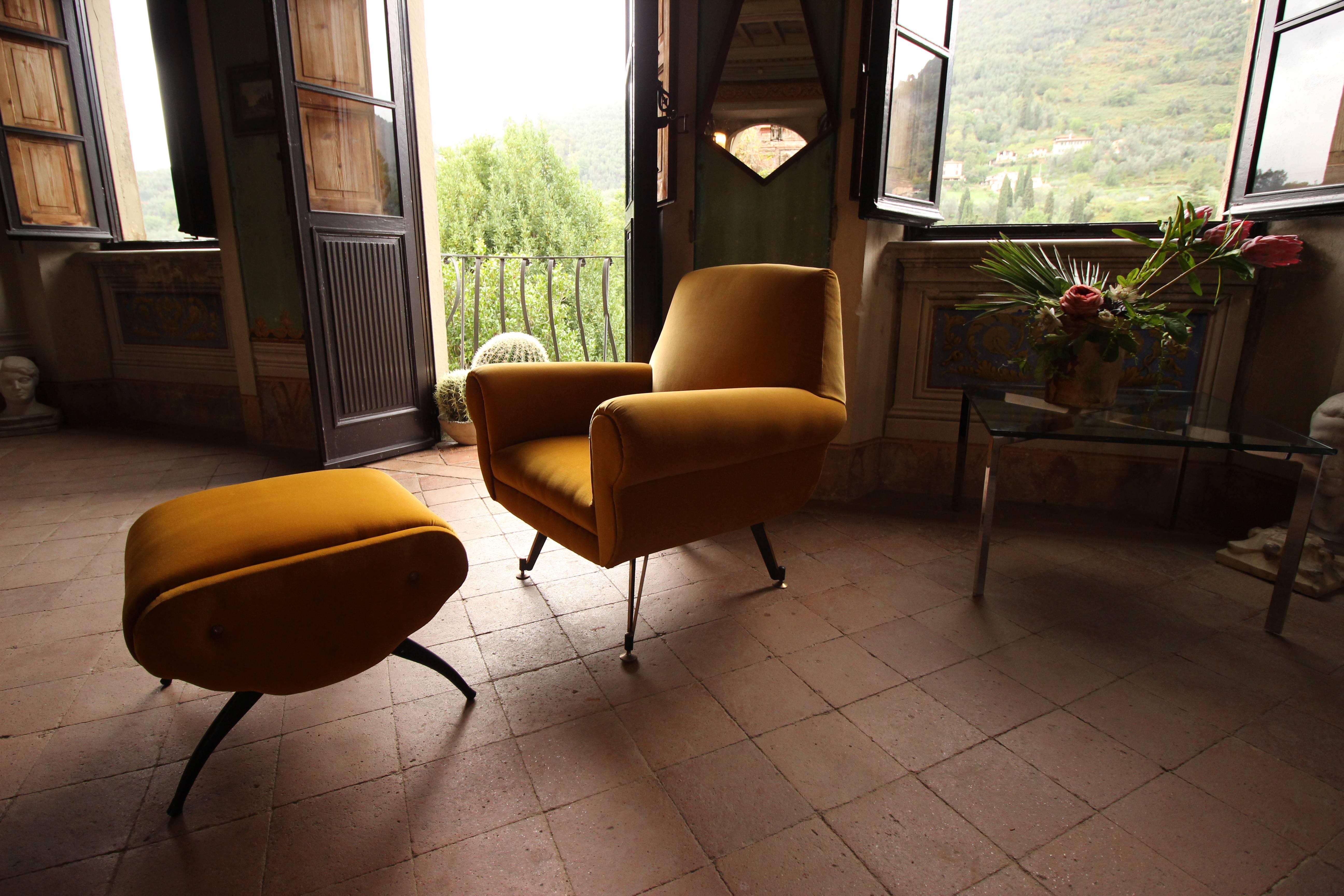 Italian Mid Century Velvet Lounge Chair and footstool, circa 1950s In Excellent Condition In London, GB