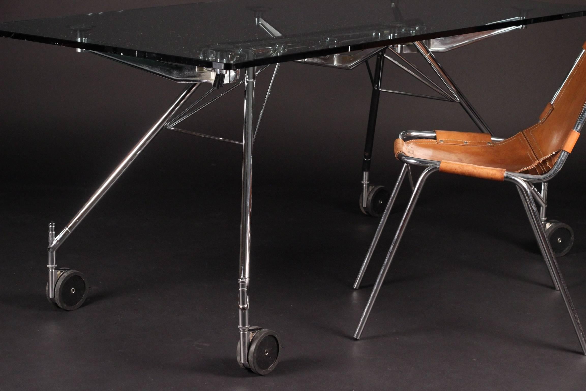 Sir Norman Foster for Tecno Nomos Desk or Conference/Table Nomos Table, 1987 In Excellent Condition In London, GB