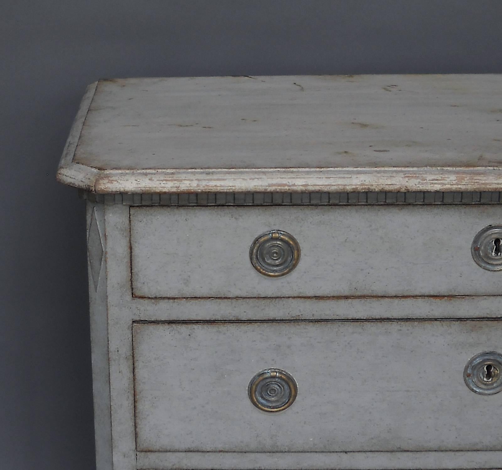 Hand-Painted Swedish Chest of Drawers in the Gustavian Style