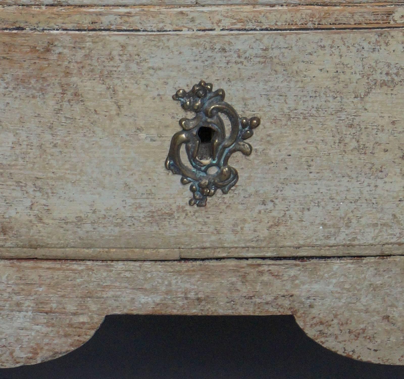 Period Swedish Rococo Chest of Drawers 1