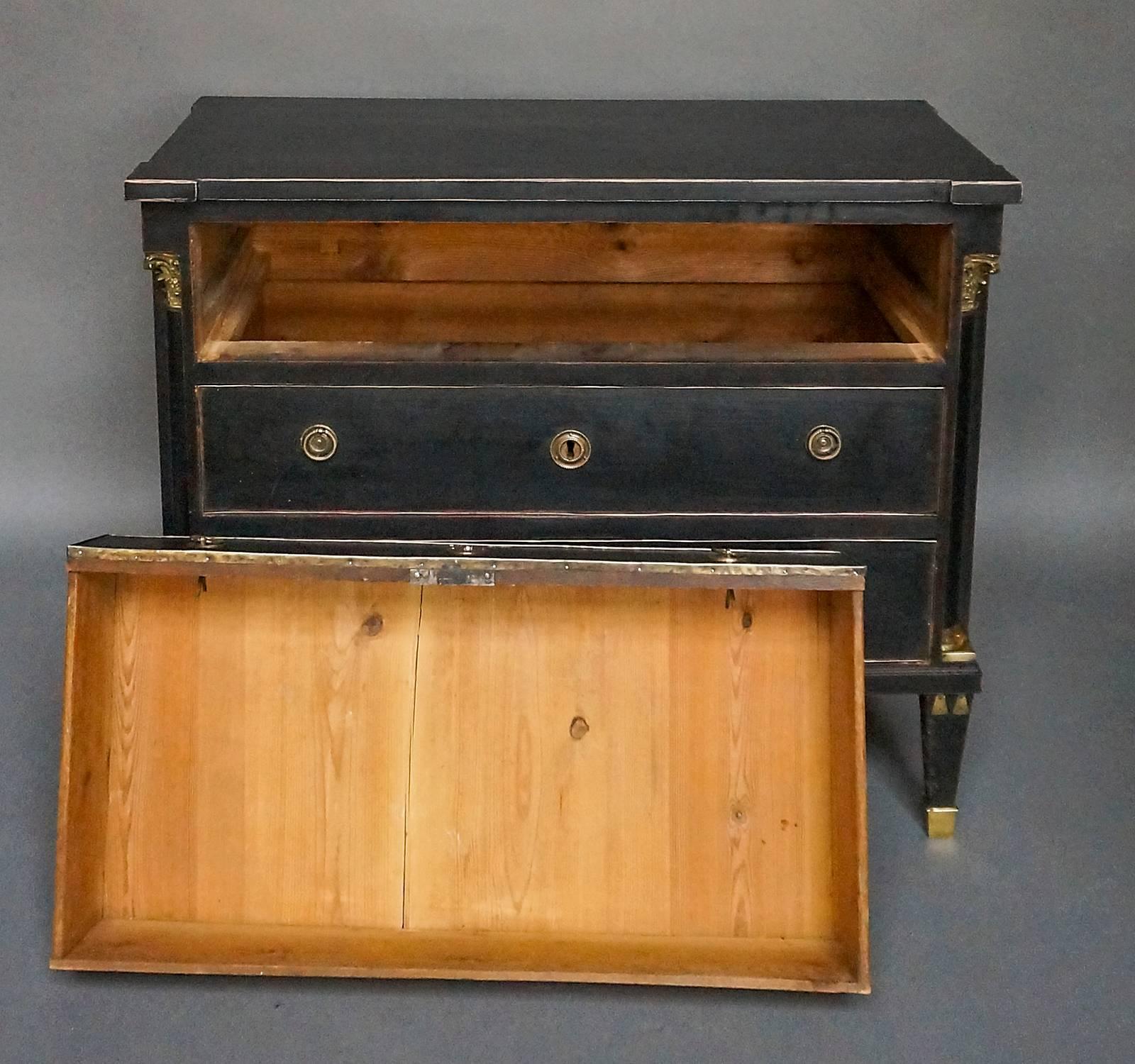 Swedish Period Chest of Drawers with Brass Fittings In Excellent Condition In Great Barrington, MA
