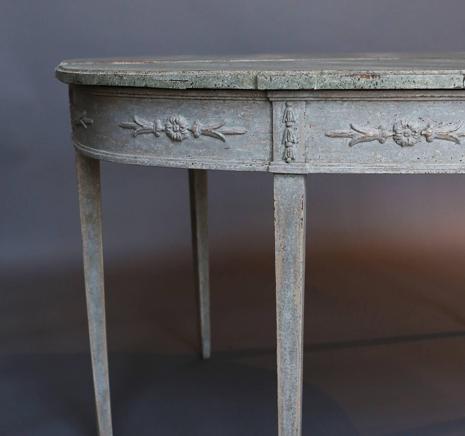 Pair of Period Gustavian Console Tables In Excellent Condition In Great Barrington, MA