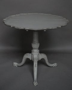 Swedish Tilt-Top Table with Pie Crust Edge