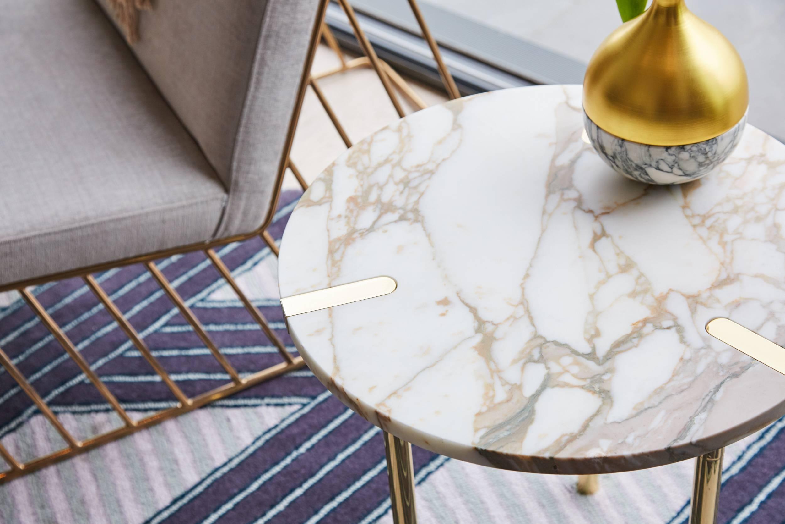 Italian Sereno End Table in Calacatta Marble and Polished Gold by ANNA New York