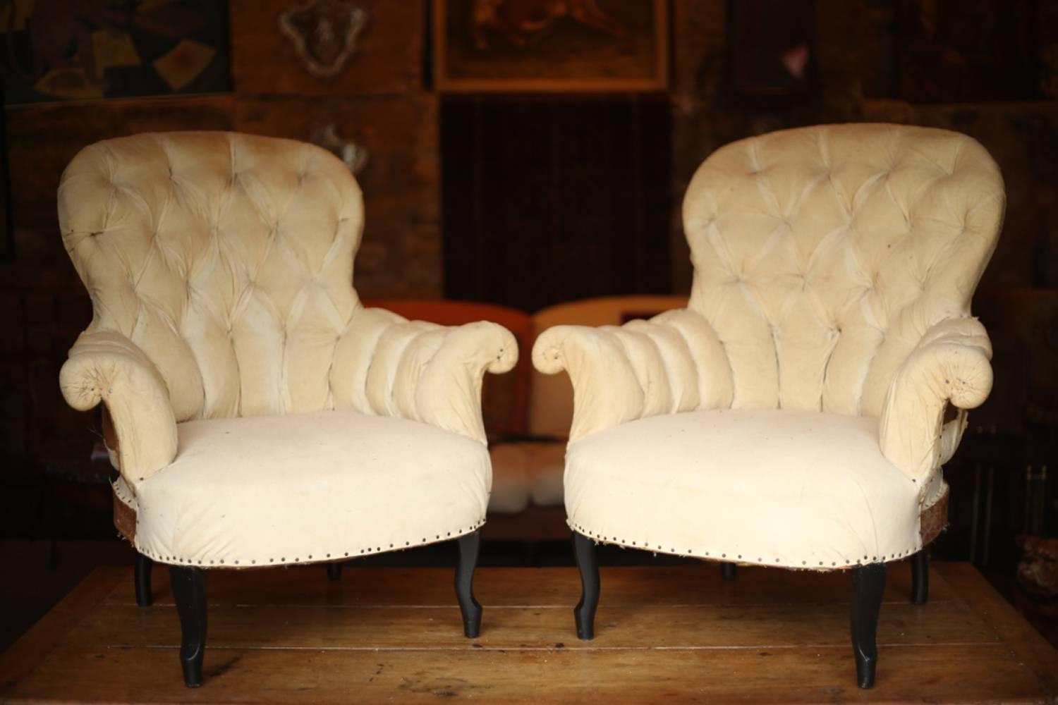 These are an absolutely gorgeous pair of Napoleon III buttoned back armchairs. Rare design and top quality finish ready now for upholstery. Perfect order with newly sprung seats making these extremely comfy. They have stunning carved cabriole