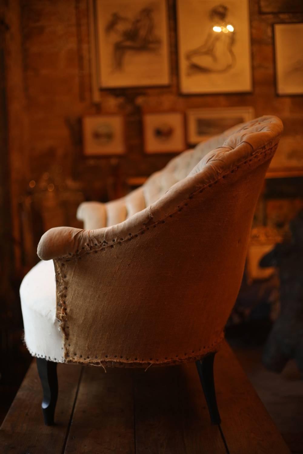 Napoleon III Deep Buttoned Curved Back Sofa 2