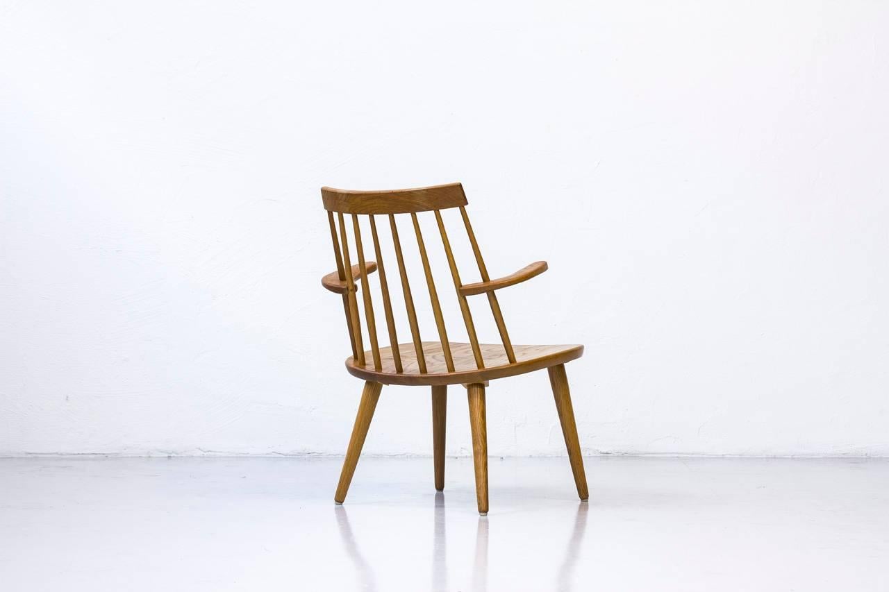 Mid-20th Century Scandinavian Modern Easy Chair 
