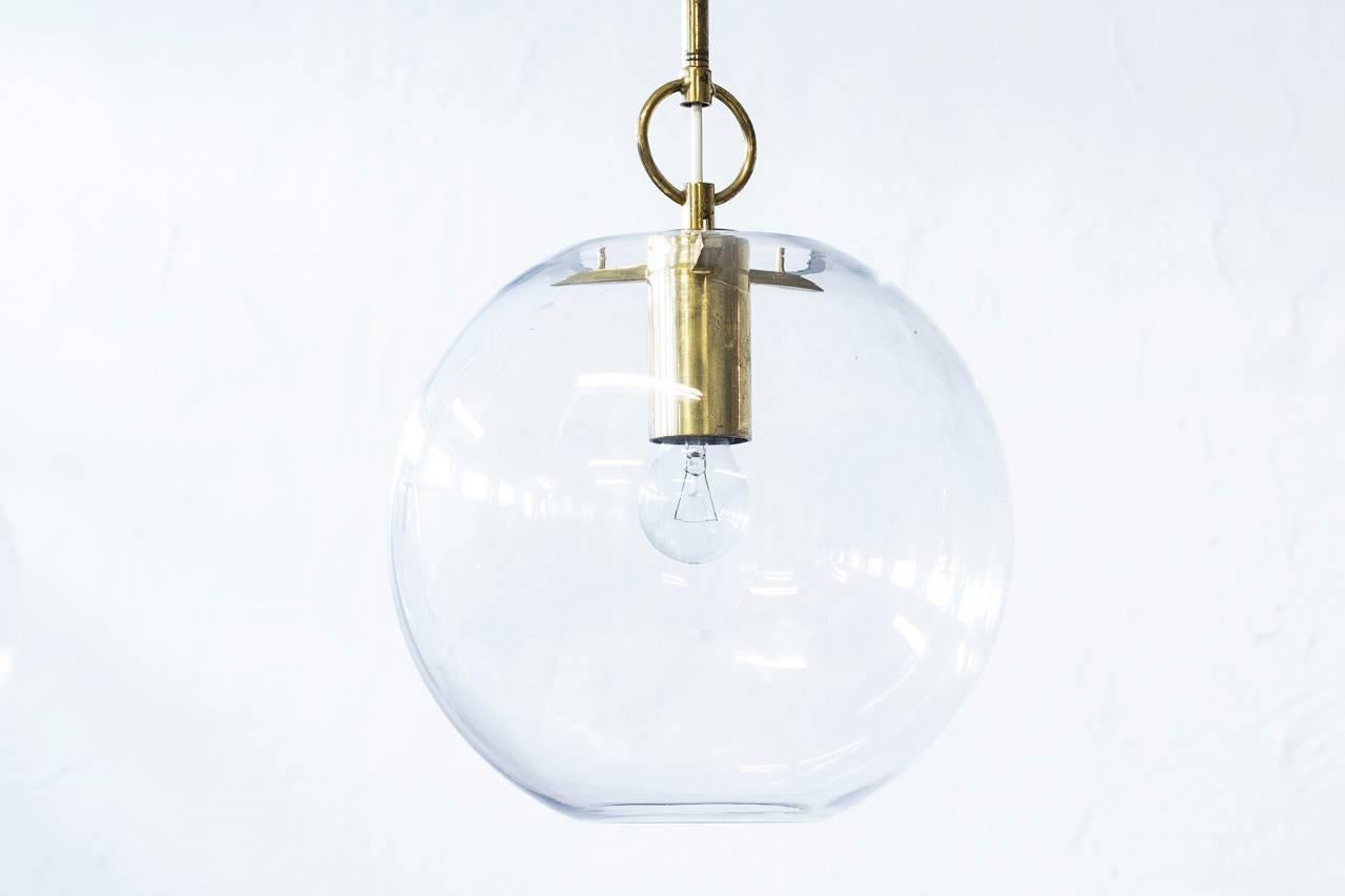 Scandinavian Modern Pair of Glass & Brass Pendant Lamps by Hans-Agne Jakobsson In Excellent Condition In Stockholm, SE