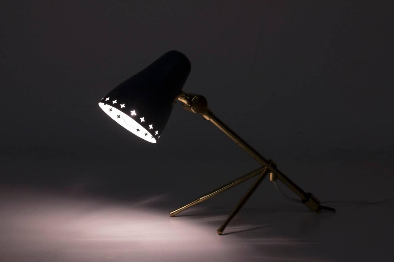 Mid-Century Modern Cocotte Desk Lamp in Brass and Metal, Sweden 3