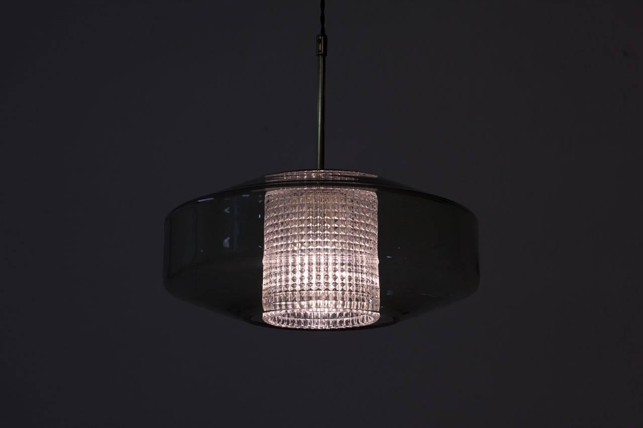 Swedish Pendant Lamp in Glass and Brass by Carl Fagerlund for Orrefors, 1960s 3