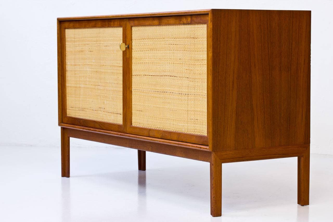 rattan sideboards