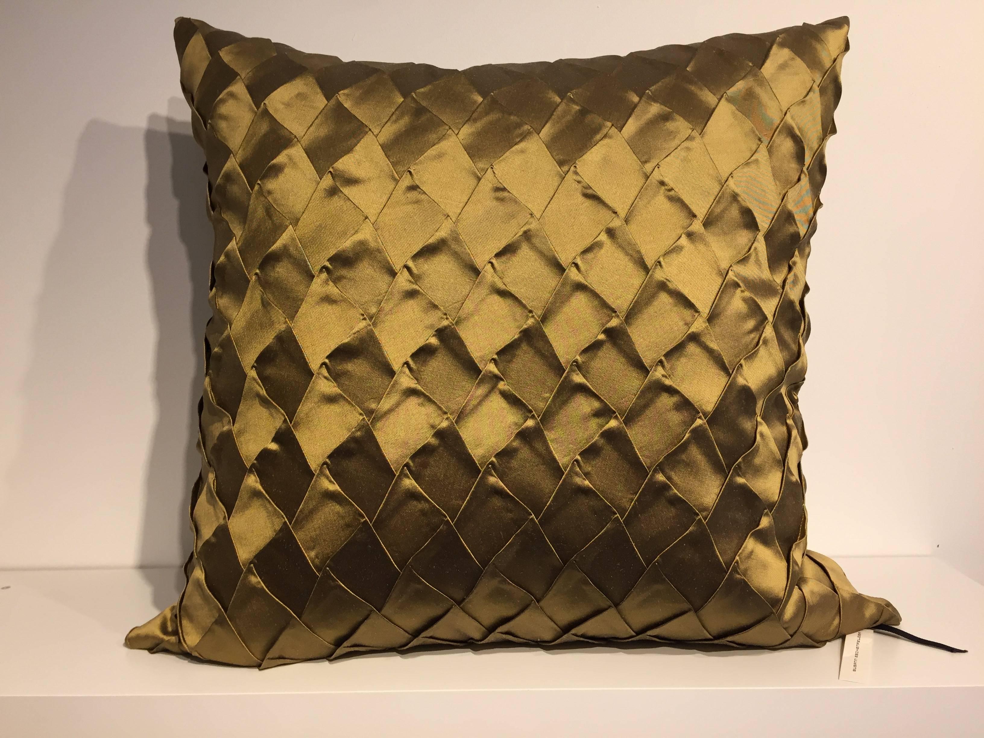 One pair silk cushions with embossed front panel in steam pleated opal pattern, back panel plain silk, hand-woven silk chase Erwin Diva colour ginger size 55x55cm, concealed zipper in the bottom seam, inner pad with feather