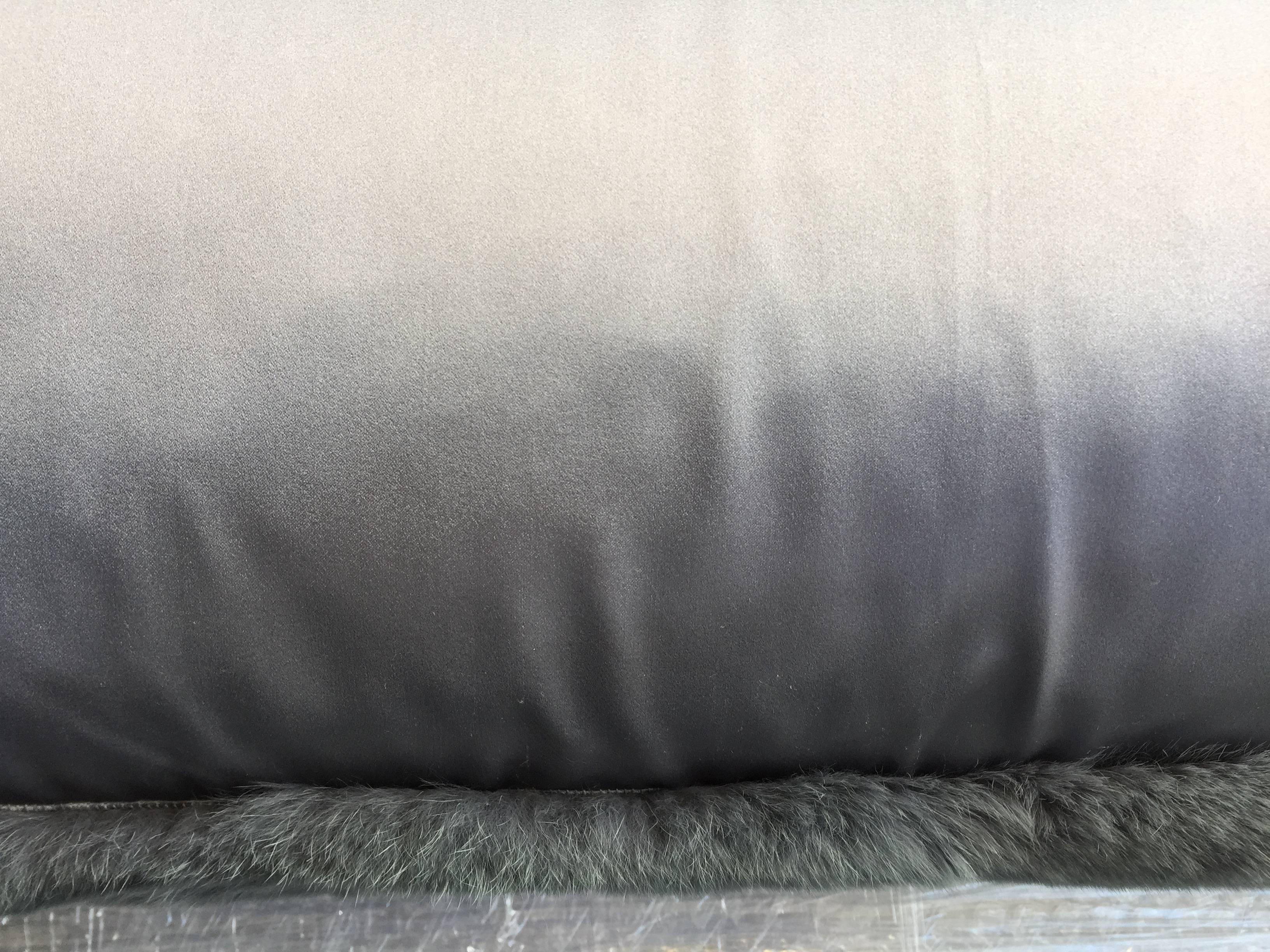 Cushion Fur Rabbit and Silk Satin Colour Silver Grey In New Condition In Hamburg, DE