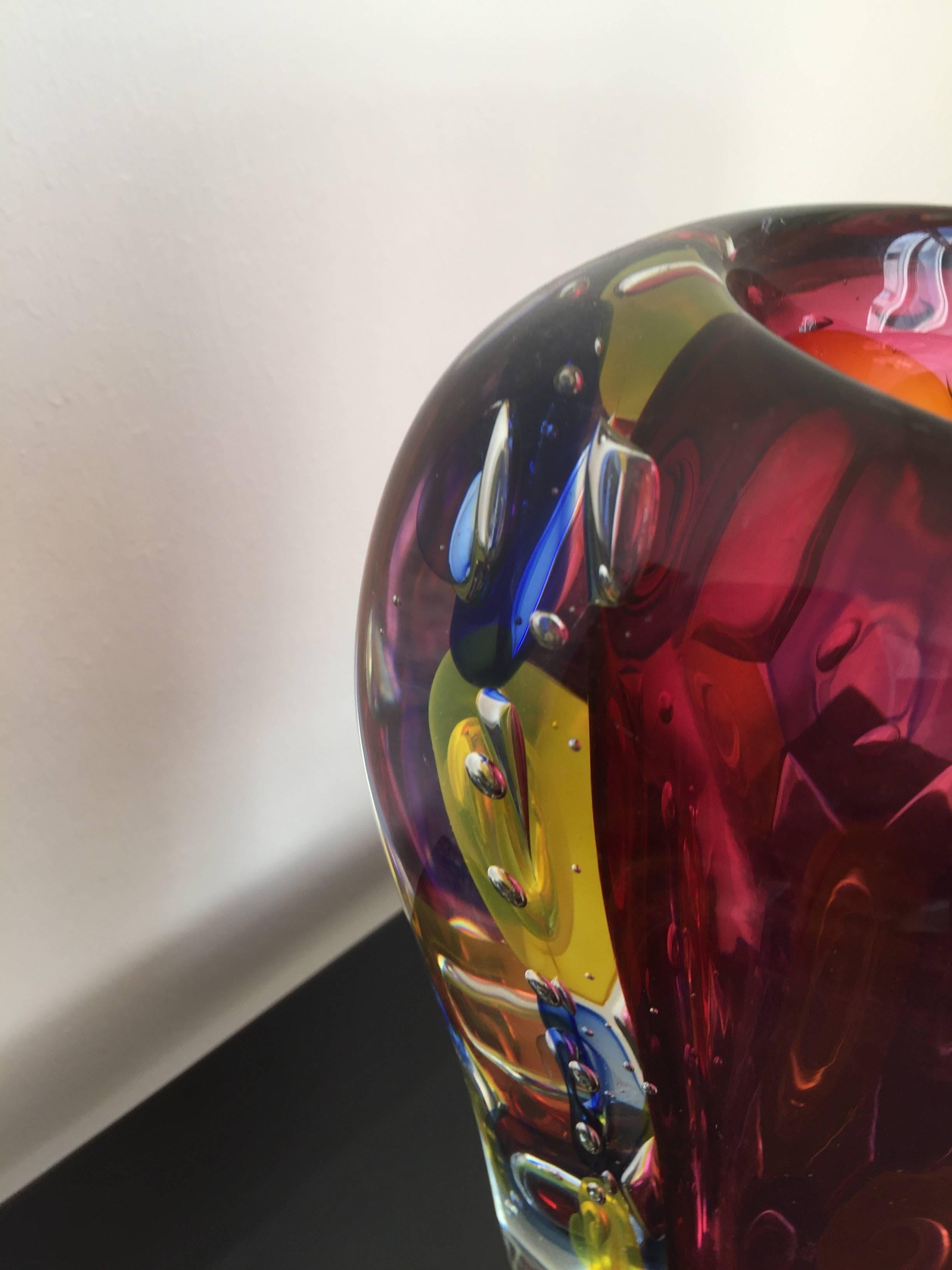 Anelly Vase Murano Crystal by Luigi Onesto Multi-Color Triangle Shape In Good Condition In Hamburg, DE