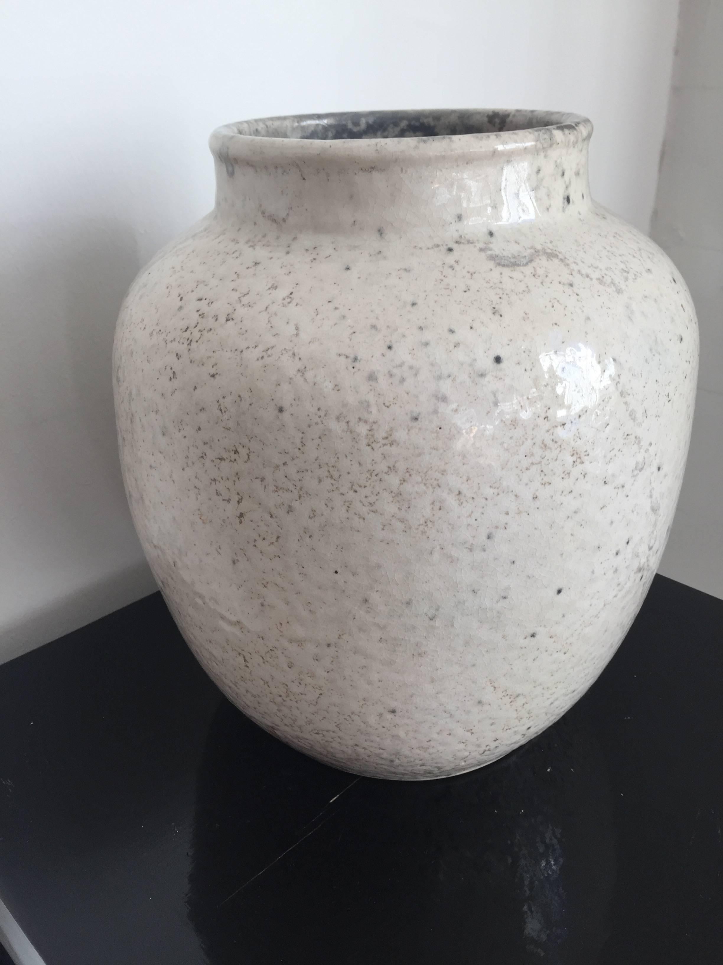 Mid-Century Modern Ceramic Vase by Richard Uhlemeyer in Off-White with Grey Shades For Sale
