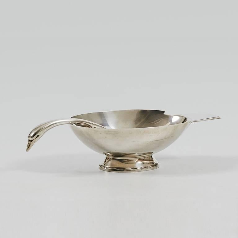 Christofle ‘Swan’ Sauce Boat and Ladel For Sale at 1stdibs